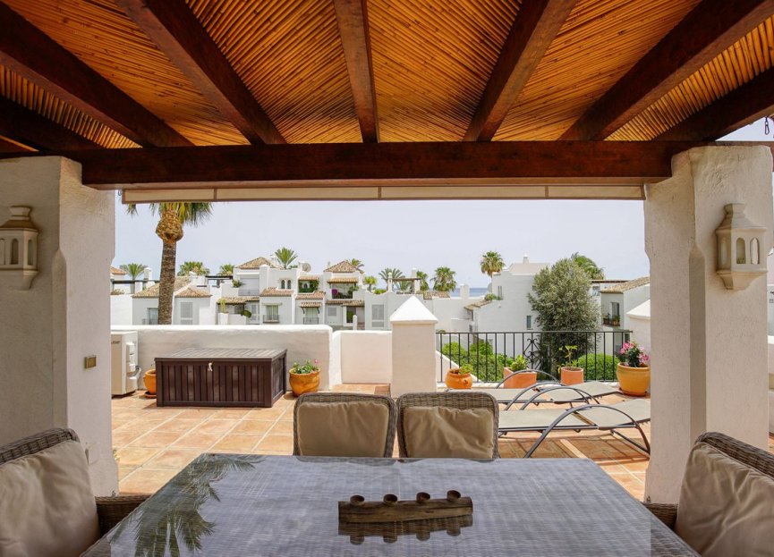 Resale - Apartment - Penthouse - Estepona - Estepona Centro