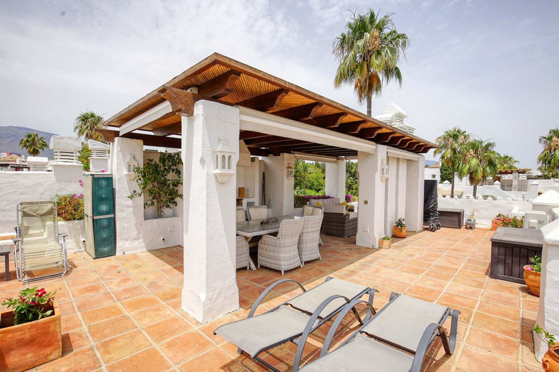 Resale - Apartment - Penthouse - Estepona - Estepona Centro