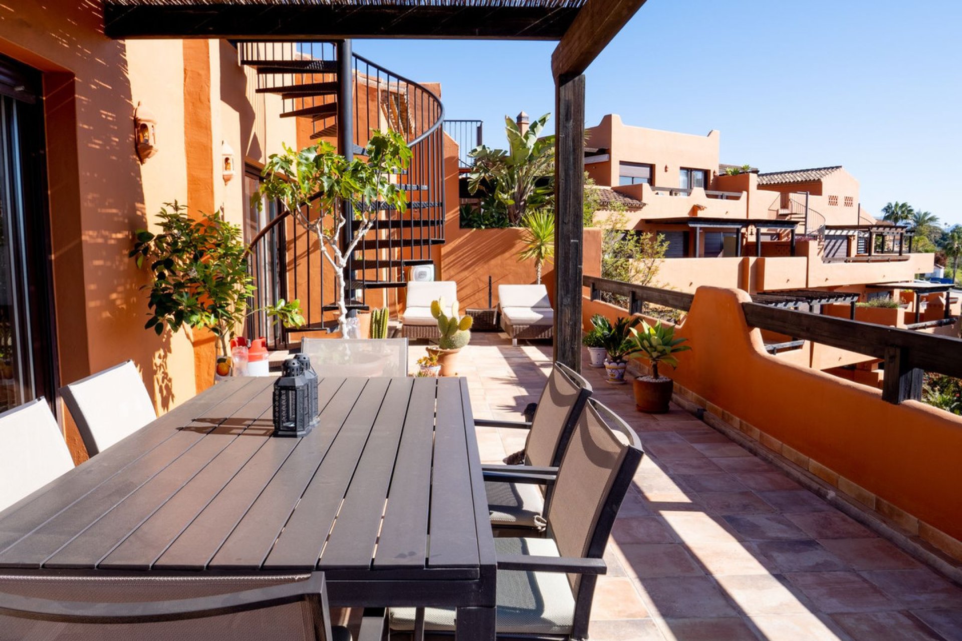 Resale - Apartment - Penthouse - Estepona - Estepona Centro