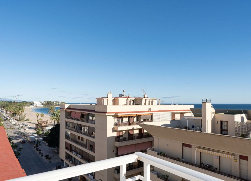 Resale - Apartment - Penthouse - Estepona - Estepona Centro