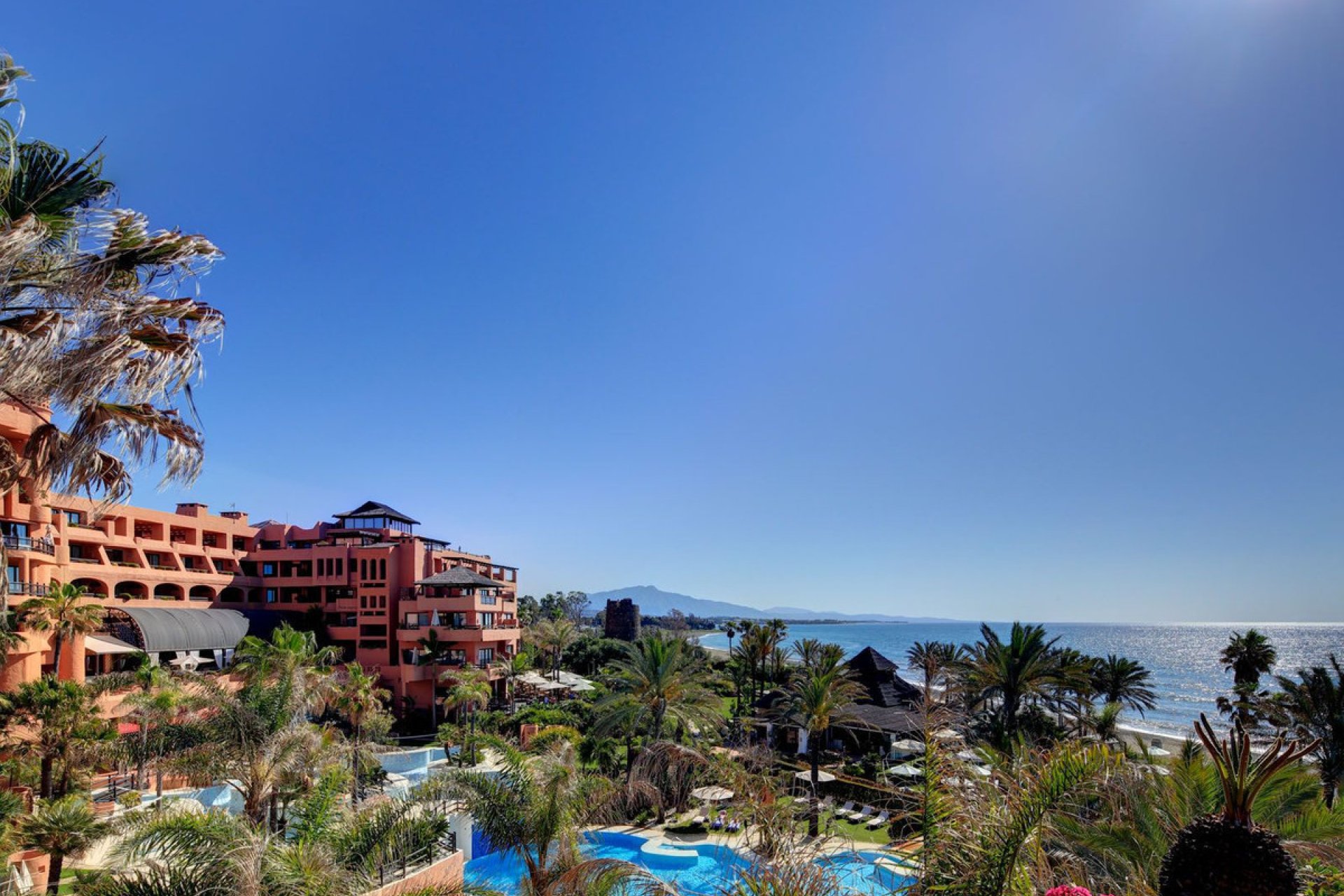 Resale - Apartment - Penthouse - Estepona - Estepona Centro