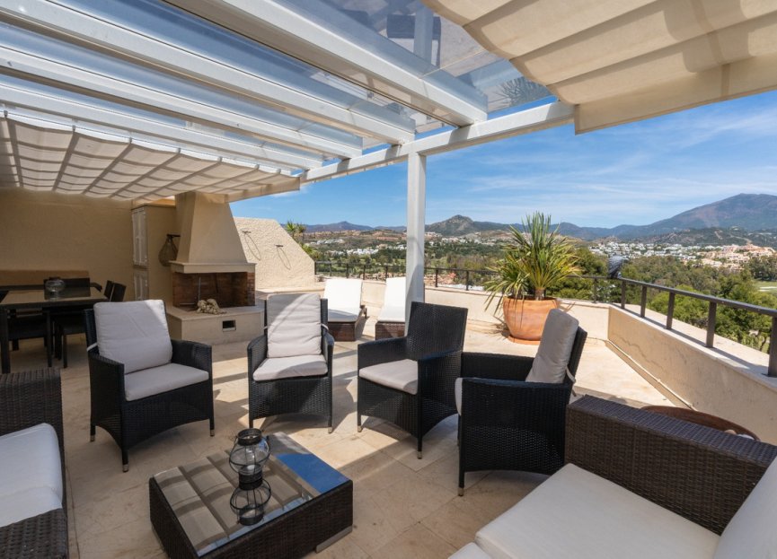 Resale - Apartment - Penthouse - Estepona - Estepona Centro