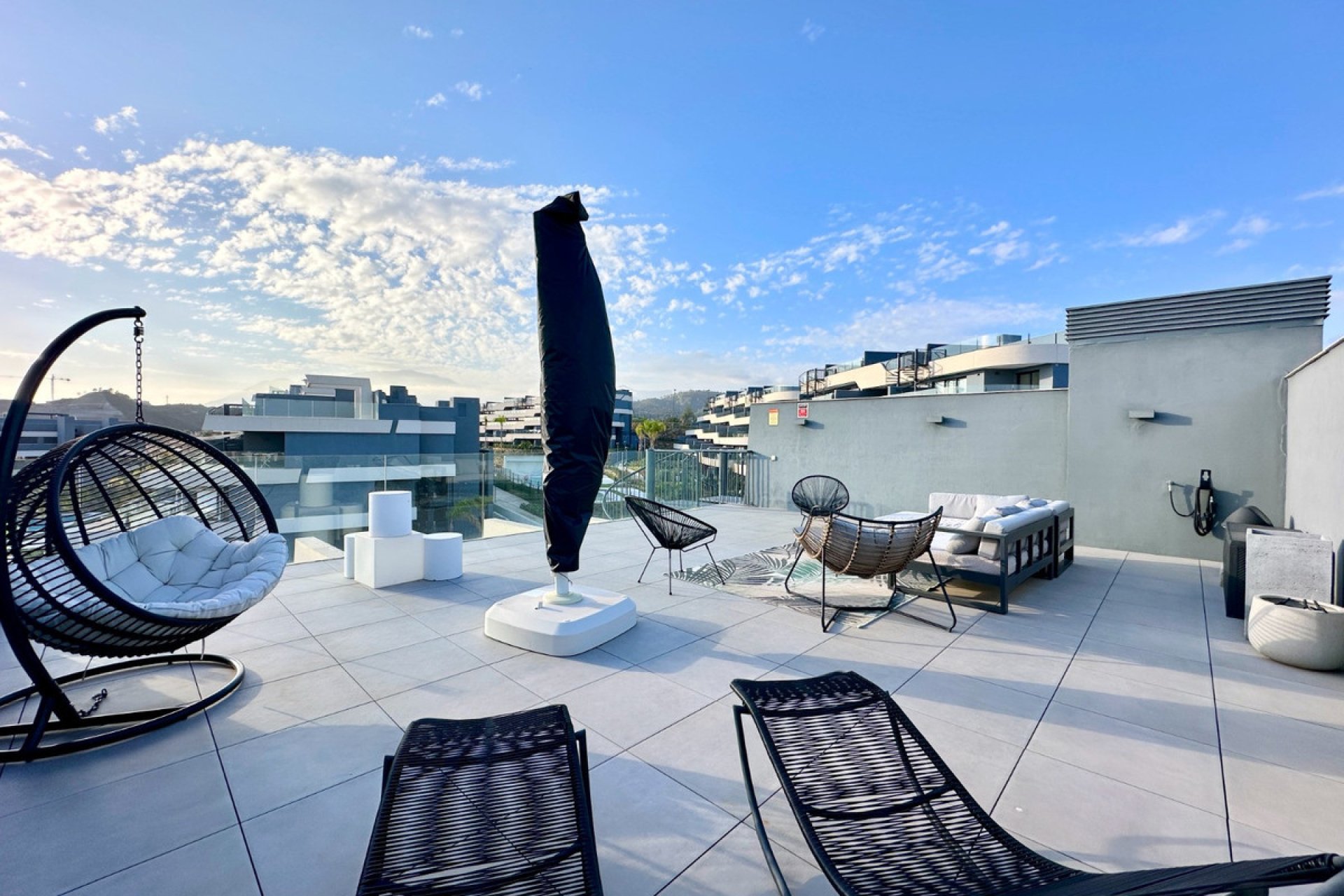 Resale - Apartment - Penthouse - Estepona - Estepona Centro