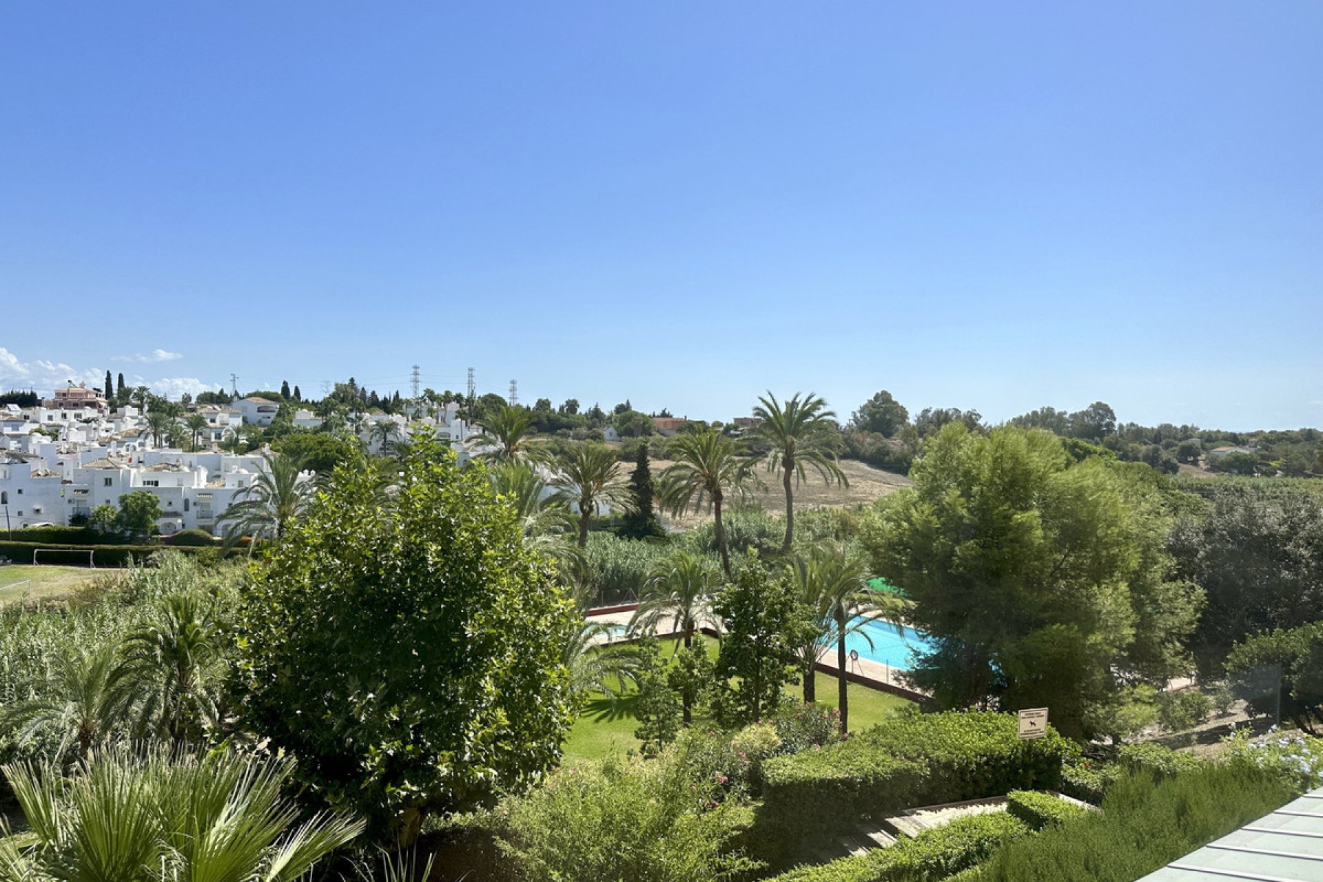 Resale - Apartment - Penthouse - Estepona - Estepona Centro