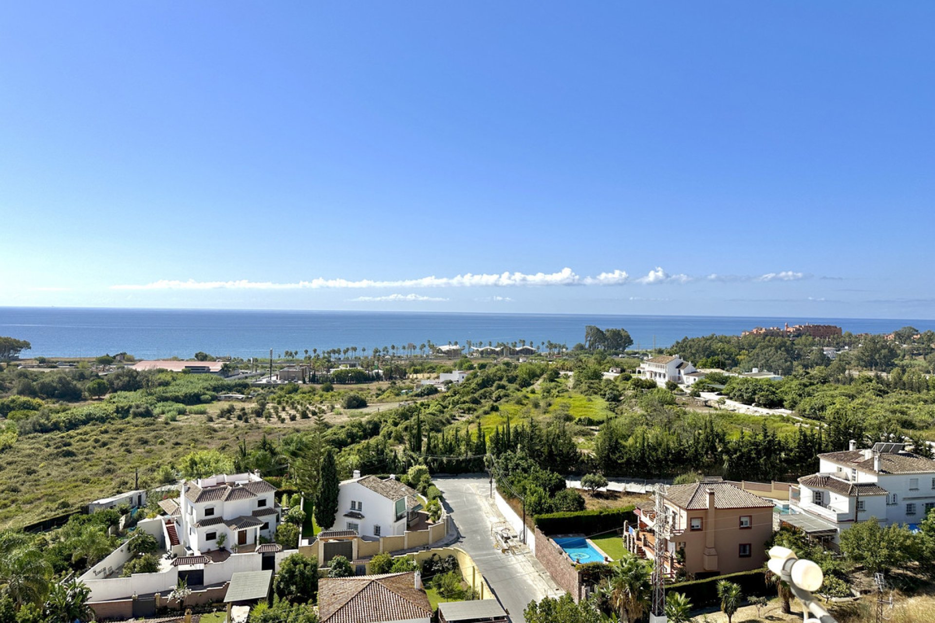 Resale - Apartment - Penthouse - Estepona - Estepona Centro