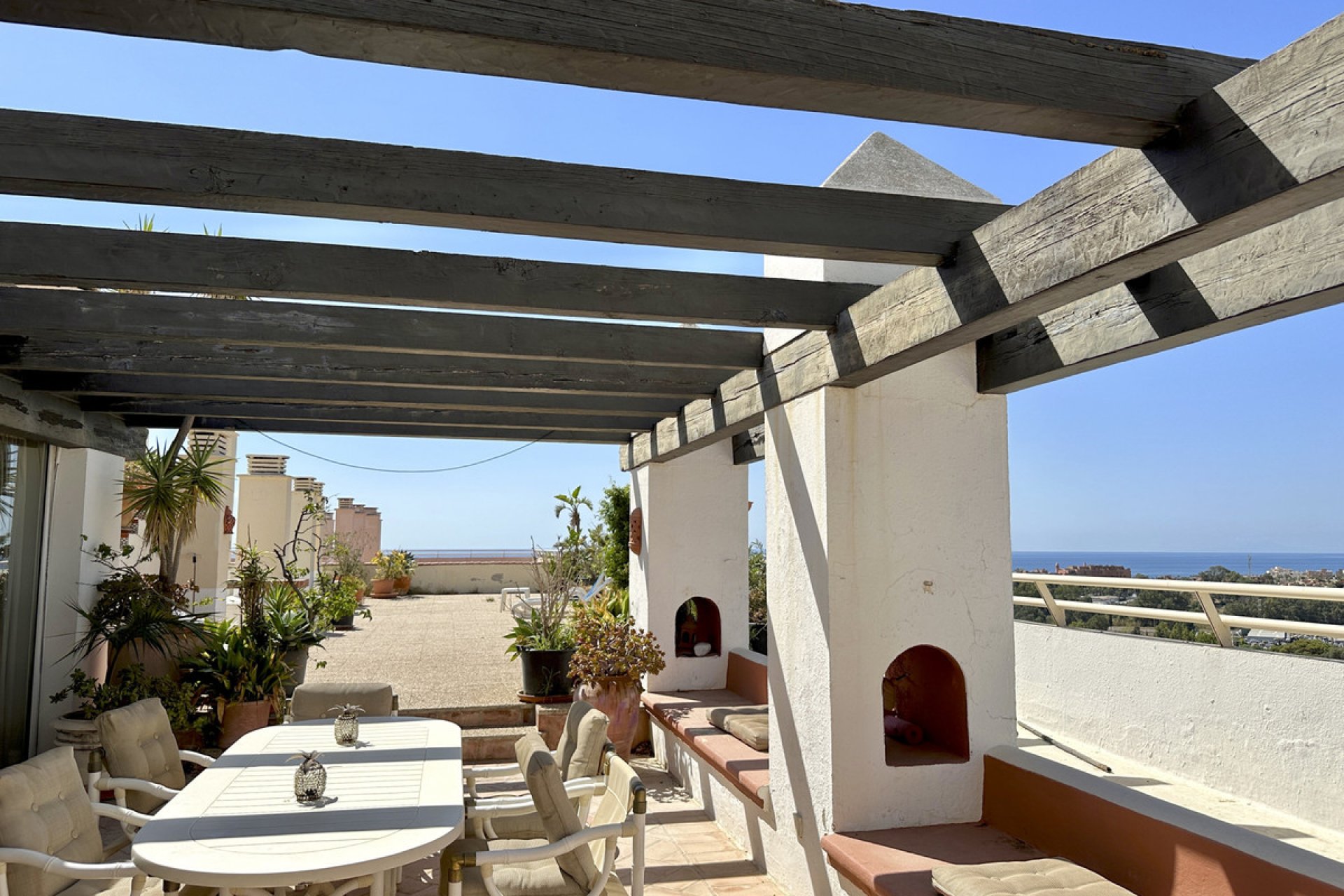 Resale - Apartment - Penthouse - Estepona - Estepona Centro