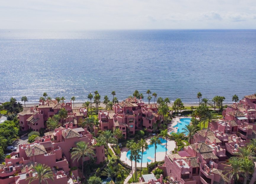 Resale - Apartment - Penthouse - Estepona - Estepona Centro