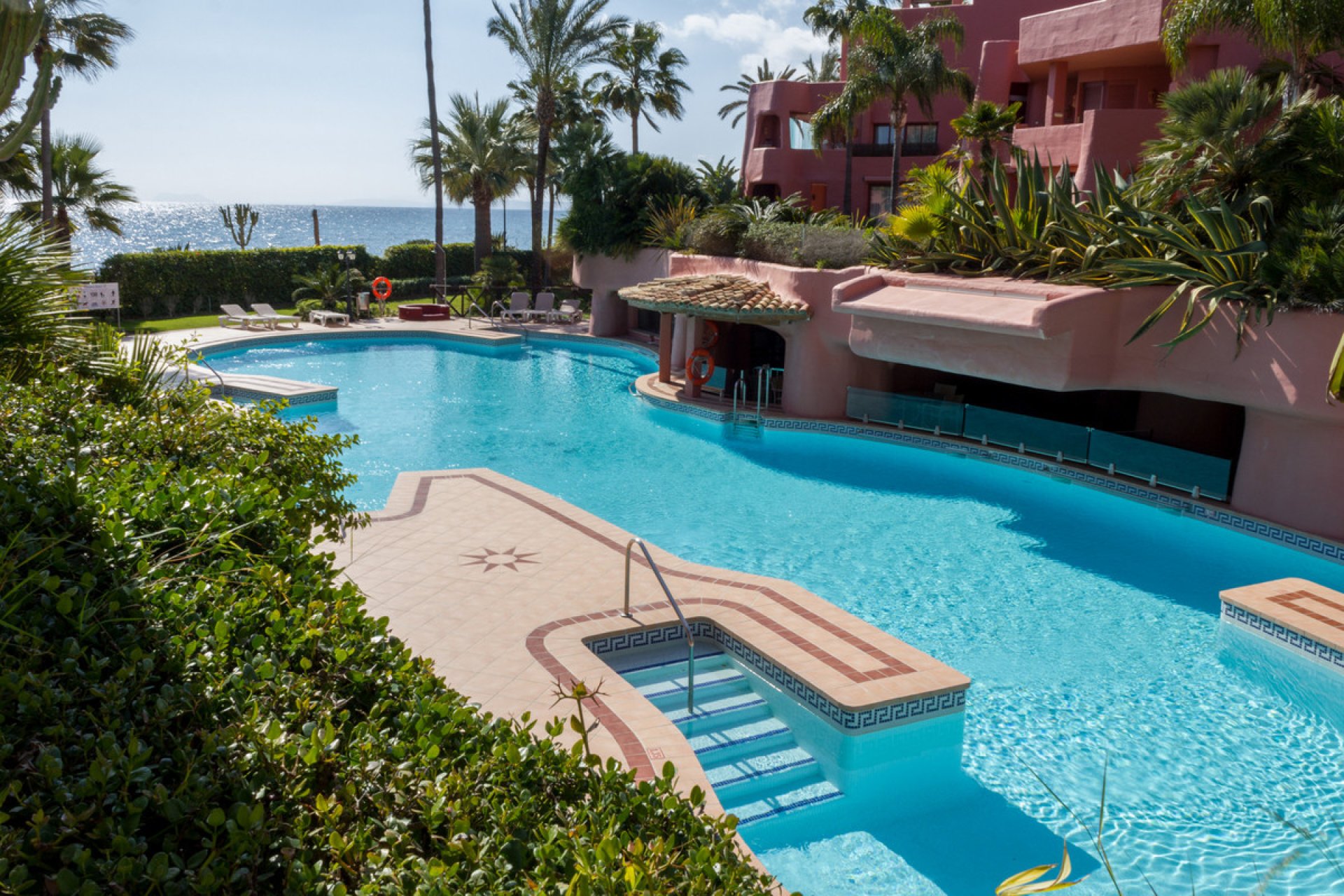 Resale - Apartment - Penthouse - Estepona - Estepona Centro