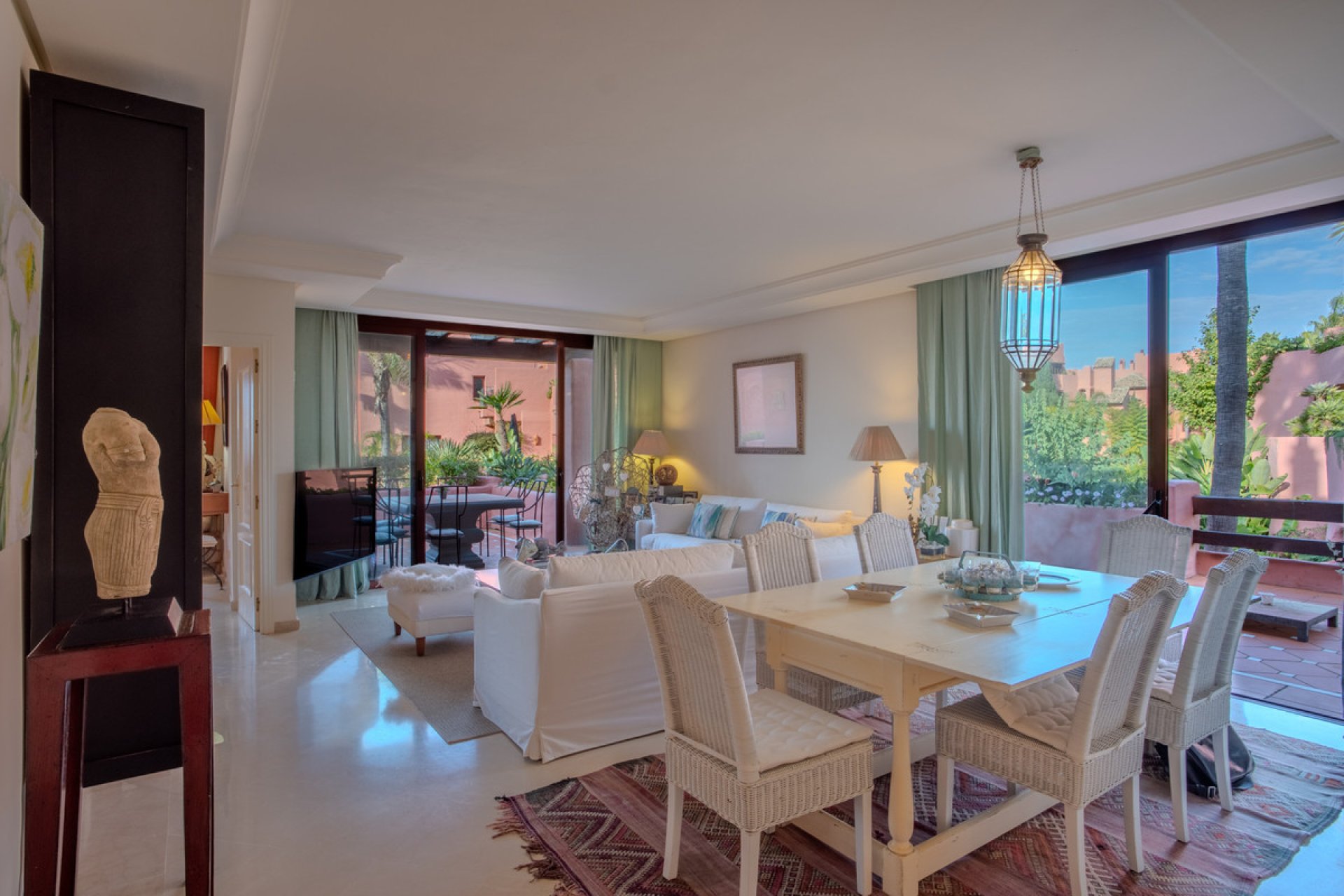 Resale - Apartment - Penthouse - Estepona - Estepona Centro