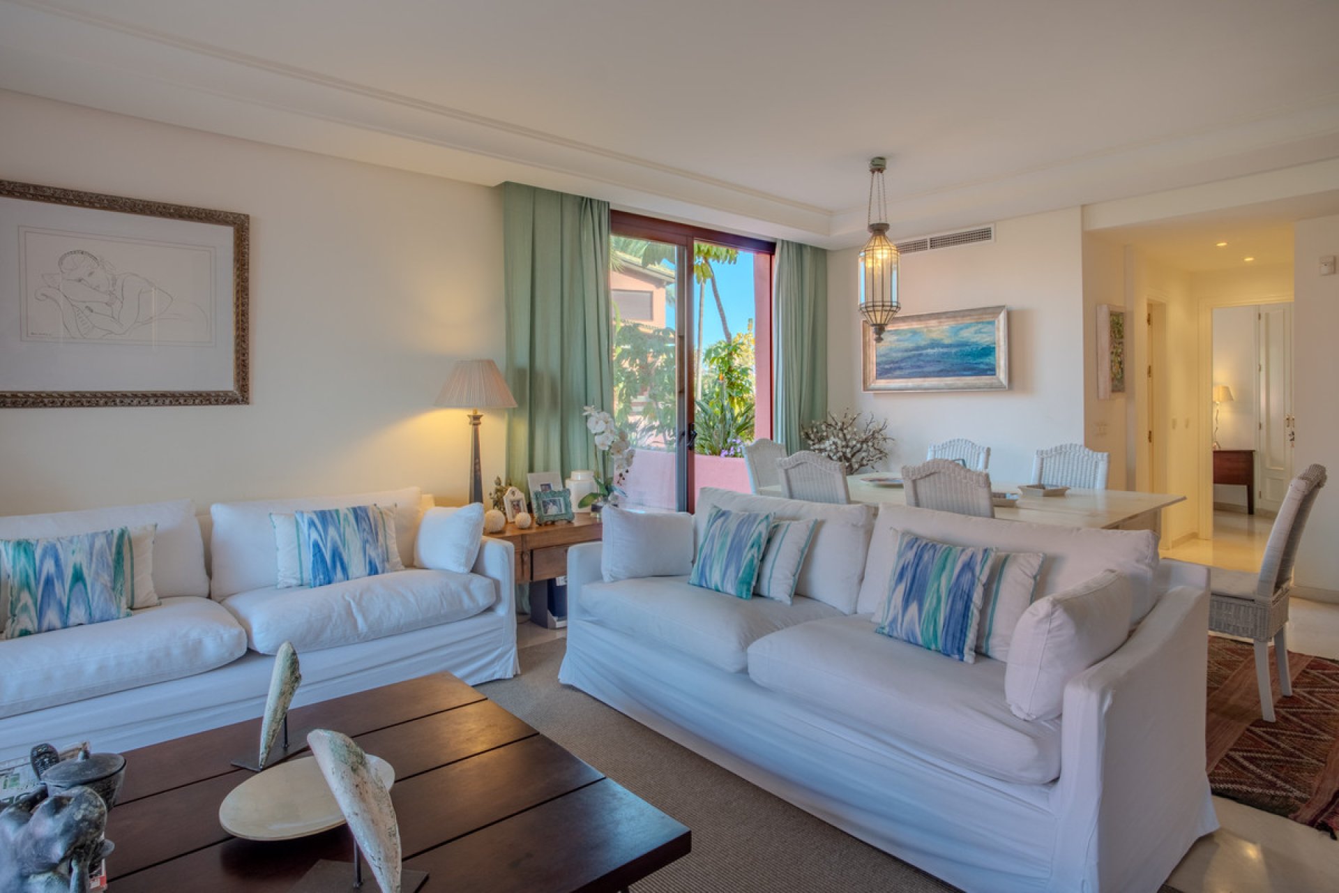 Resale - Apartment - Penthouse - Estepona - Estepona Centro