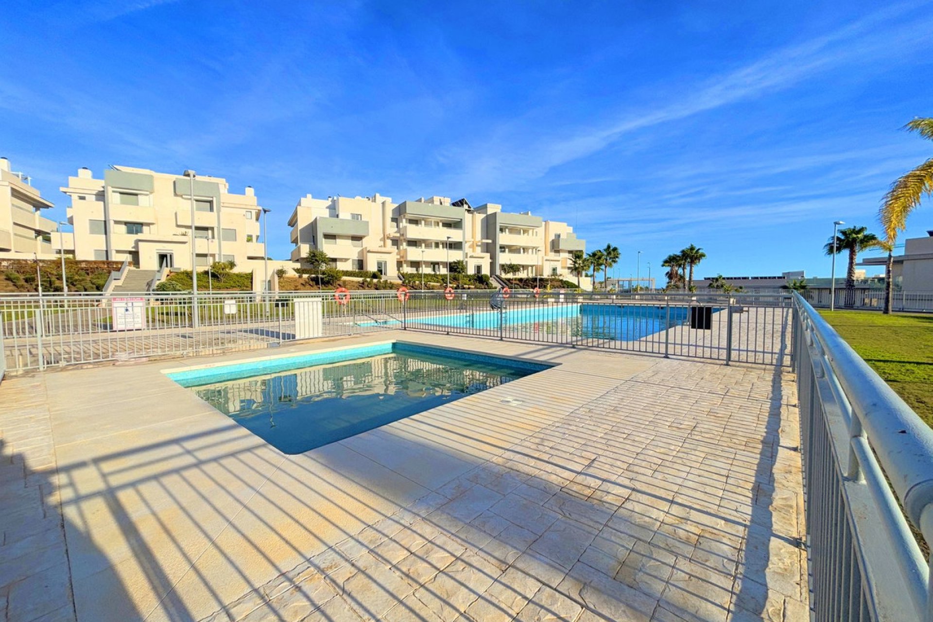 Resale - Apartment - Penthouse - Estepona - Estepona Centro