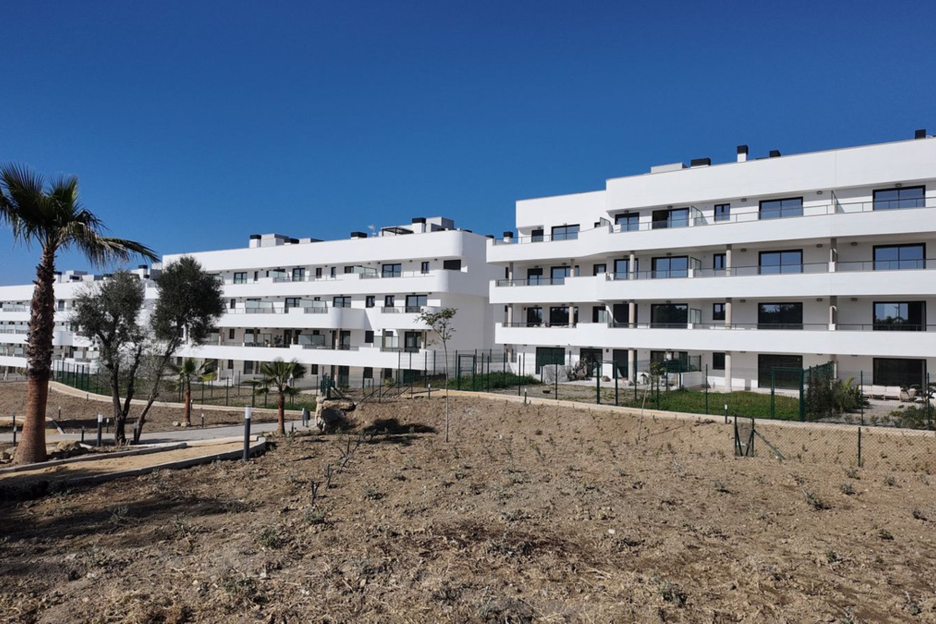 Resale - Apartment - Penthouse - Estepona - Estepona Centro