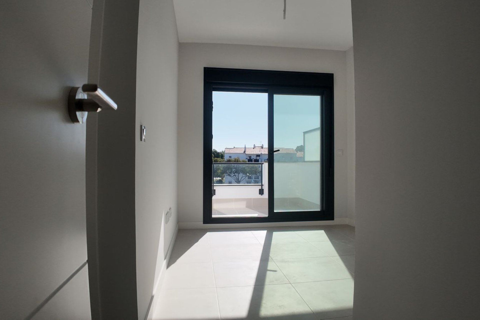 Resale - Apartment - Penthouse - Estepona - Estepona Centro