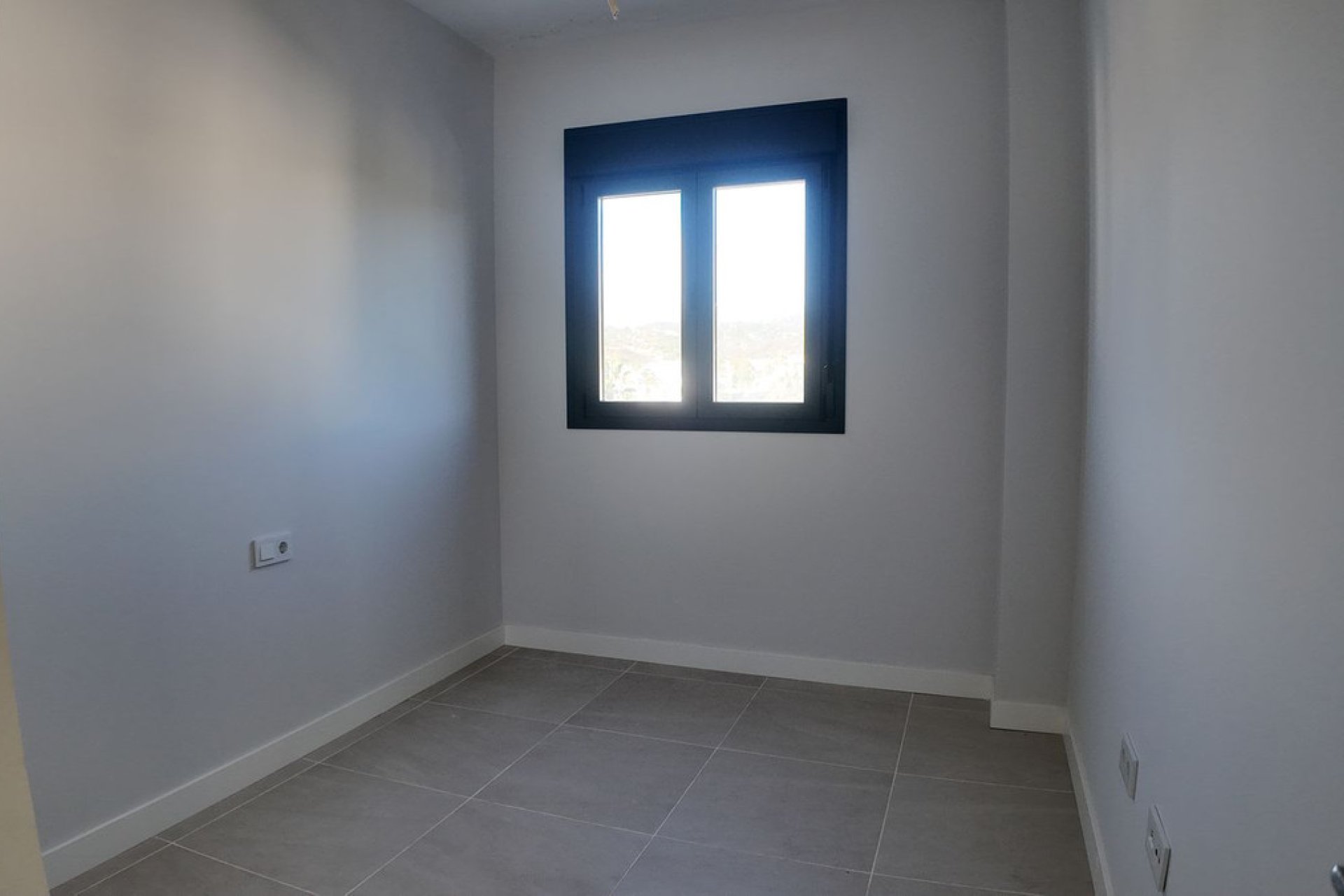 Resale - Apartment - Penthouse - Estepona - Estepona Centro