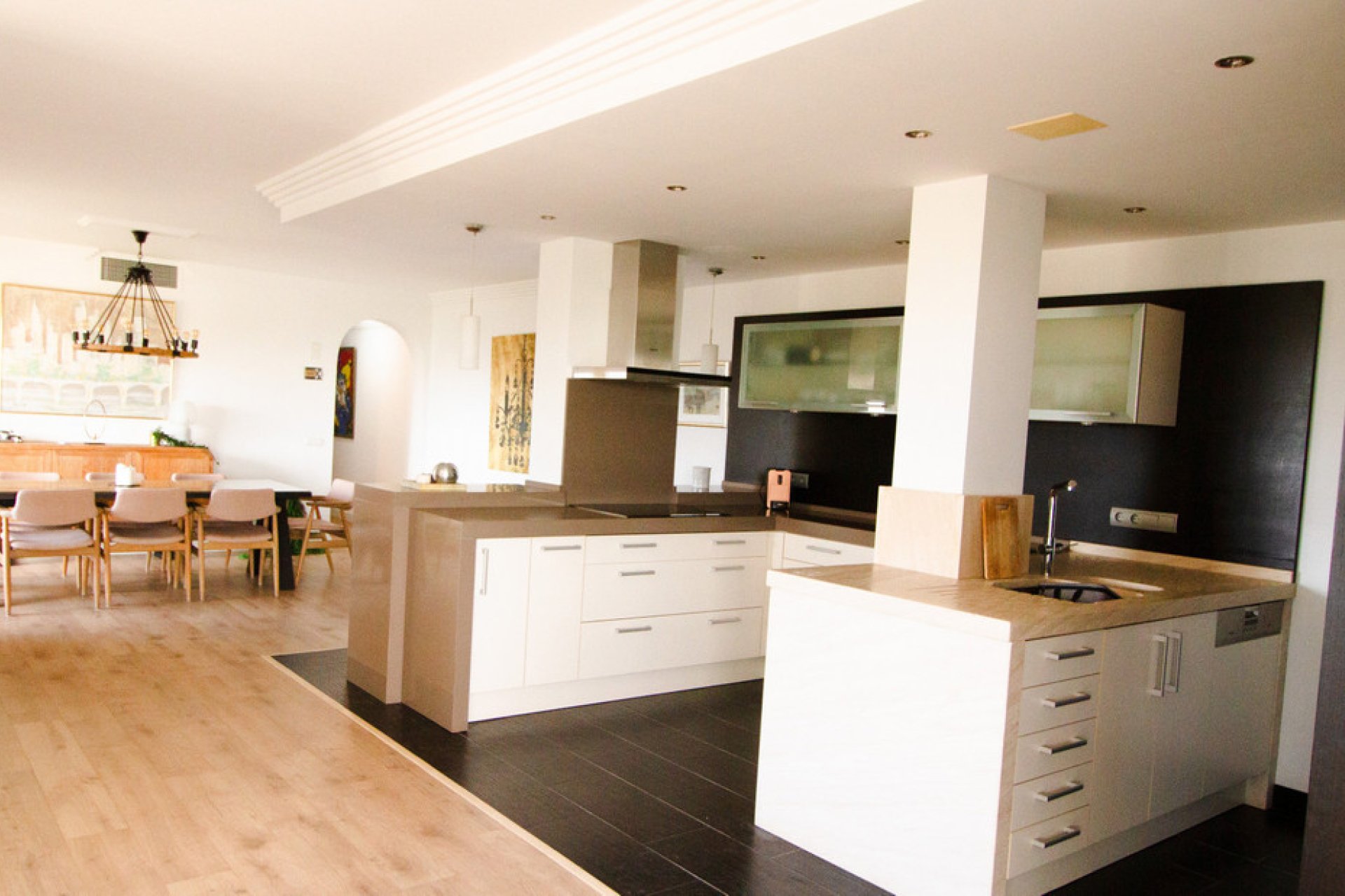 Resale - Apartment - Penthouse - Estepona - Estepona Centro