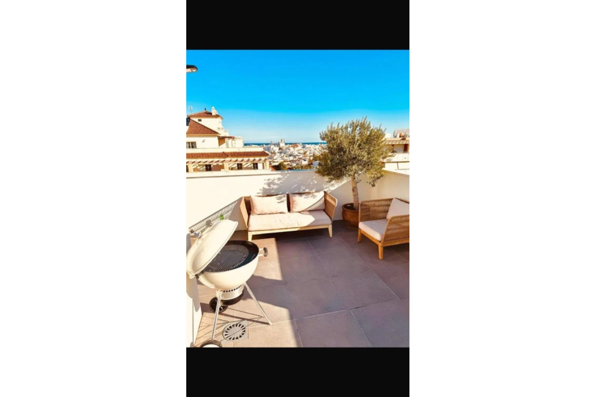 Resale - Apartment - Penthouse - Estepona - Estepona Centro