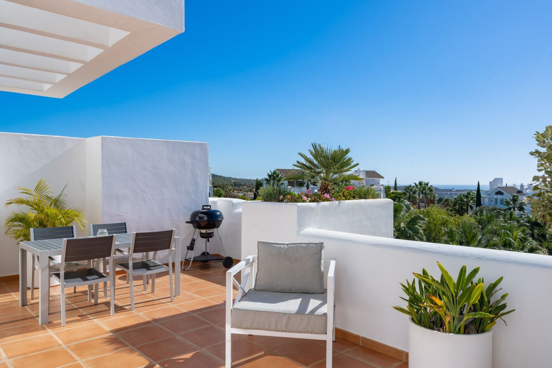 Resale - Apartment - Penthouse - Estepona - Estepona Centro