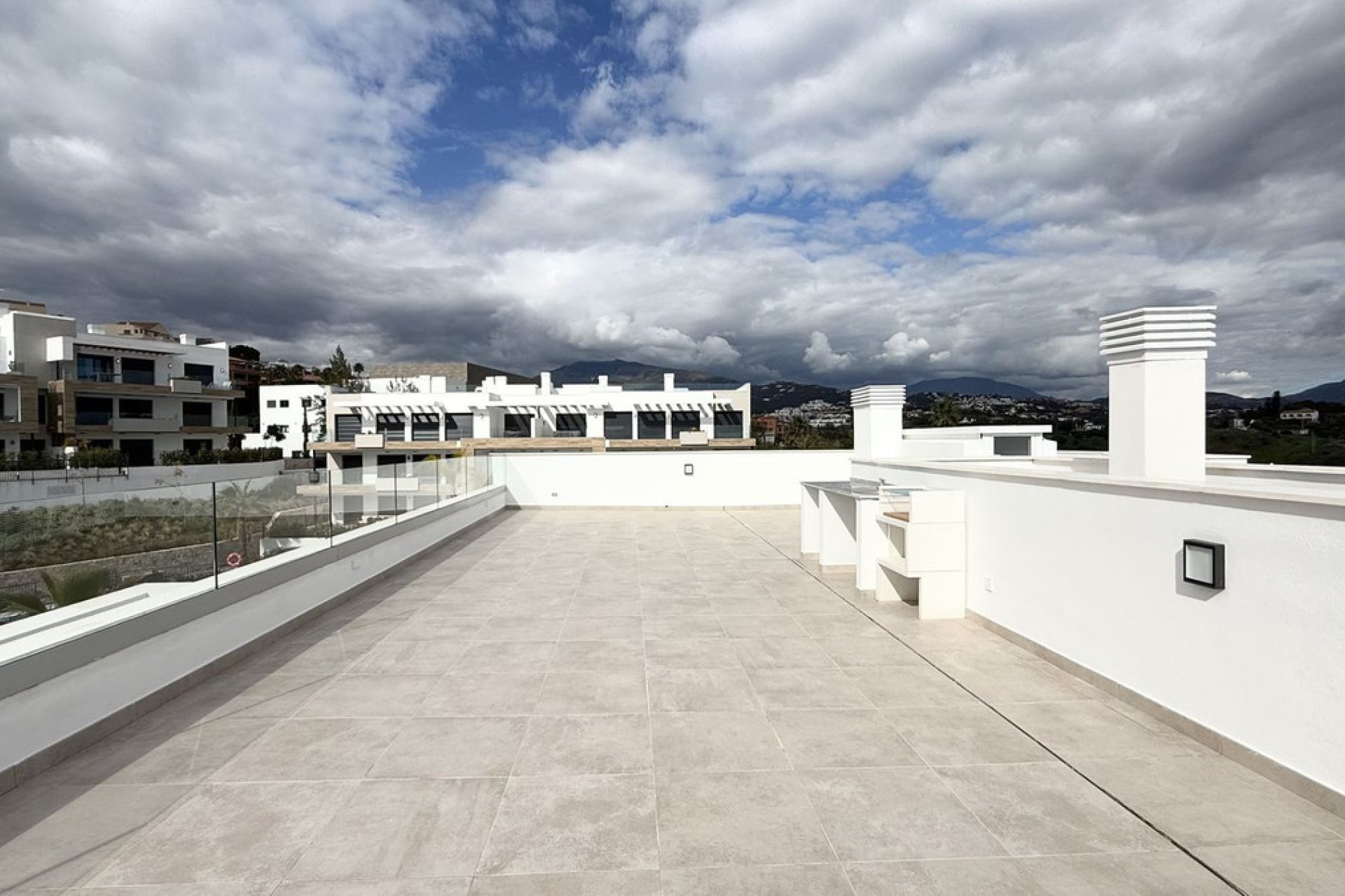 Resale - Apartment - Penthouse - Estepona - Estepona Centro