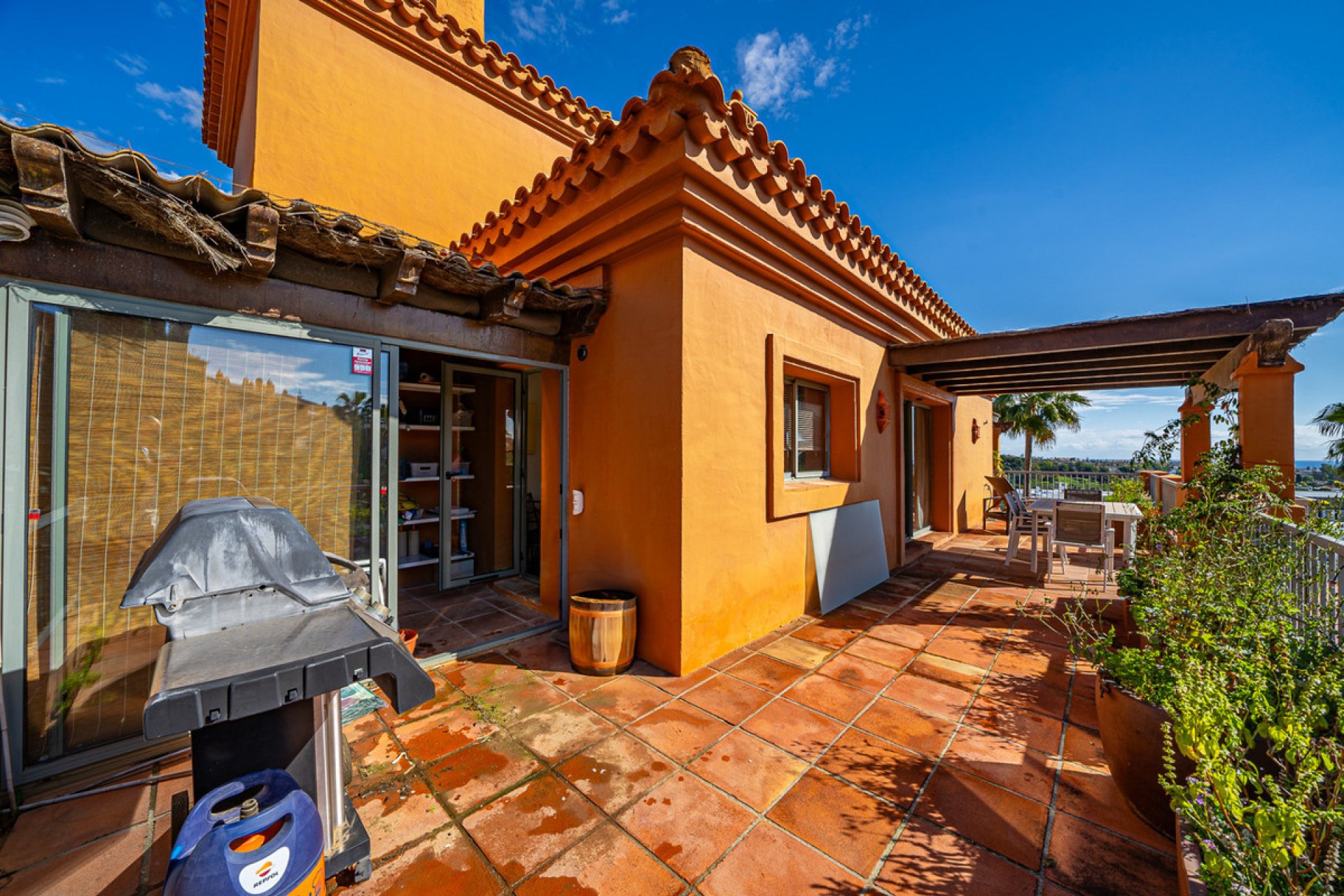 Resale - Apartment - Penthouse - Estepona - Estepona Centro