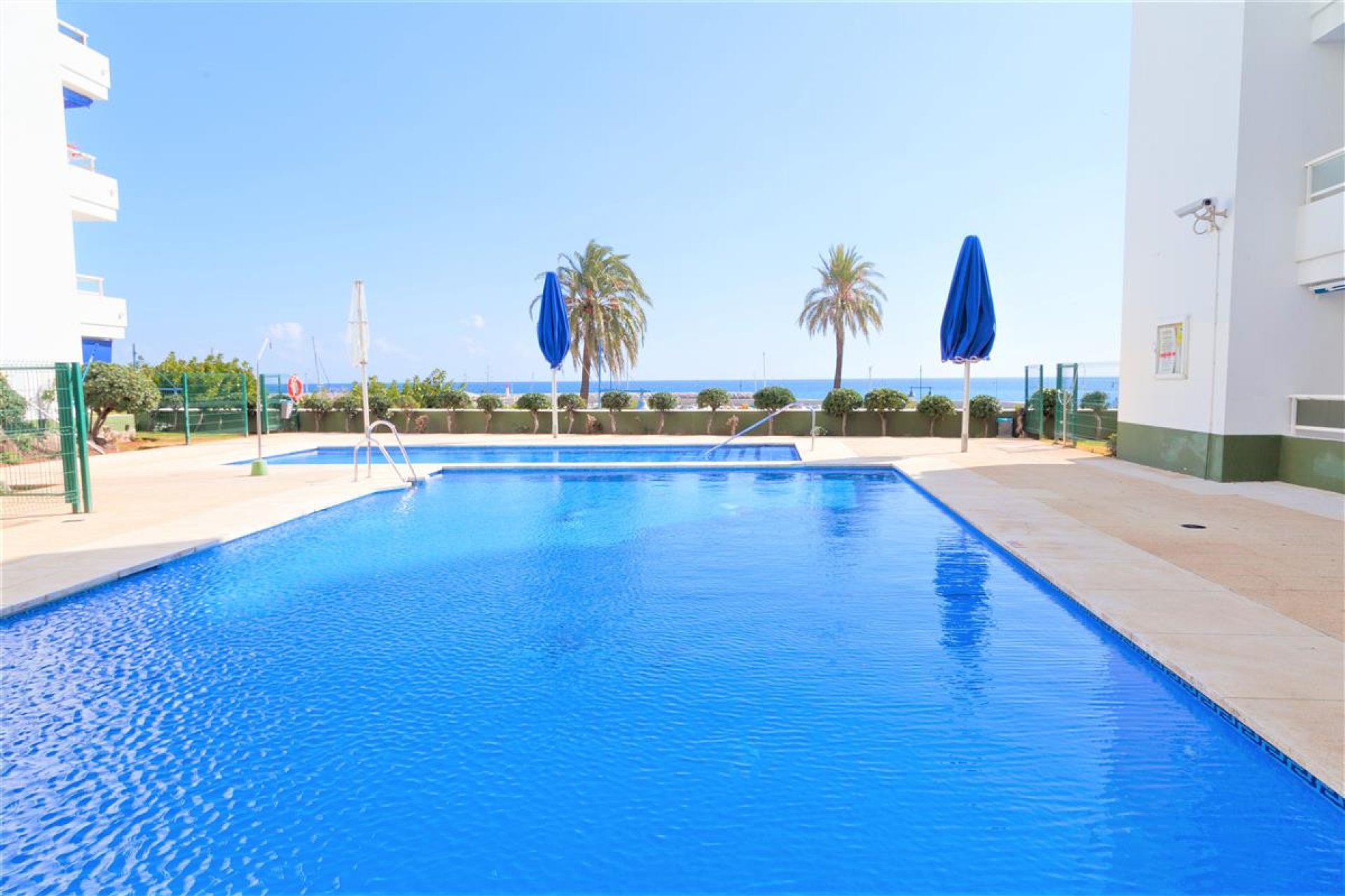 Resale - Apartment - Penthouse - Estepona - Estepona Centro