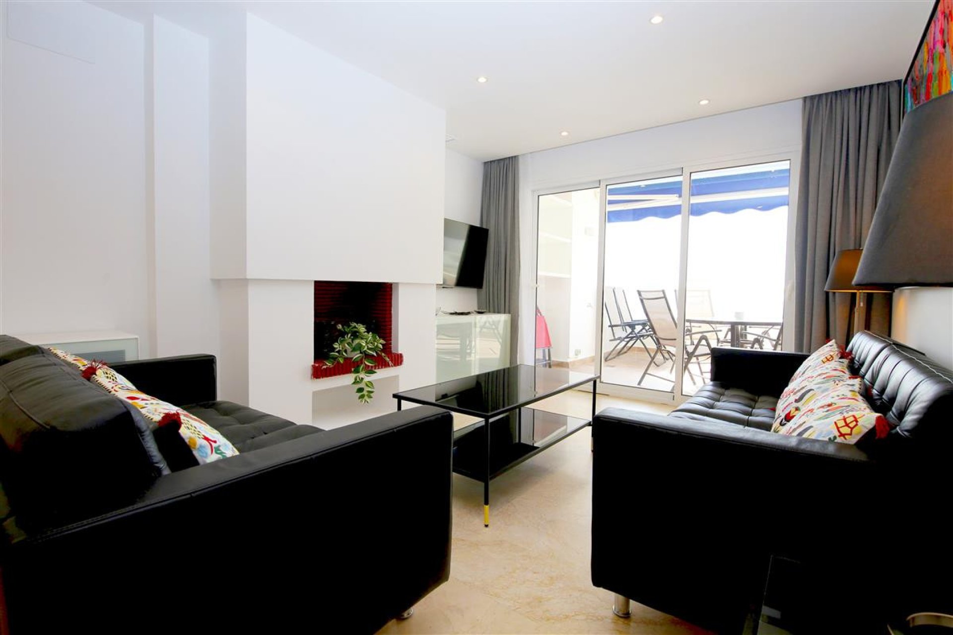 Resale - Apartment - Penthouse - Estepona - Estepona Centro