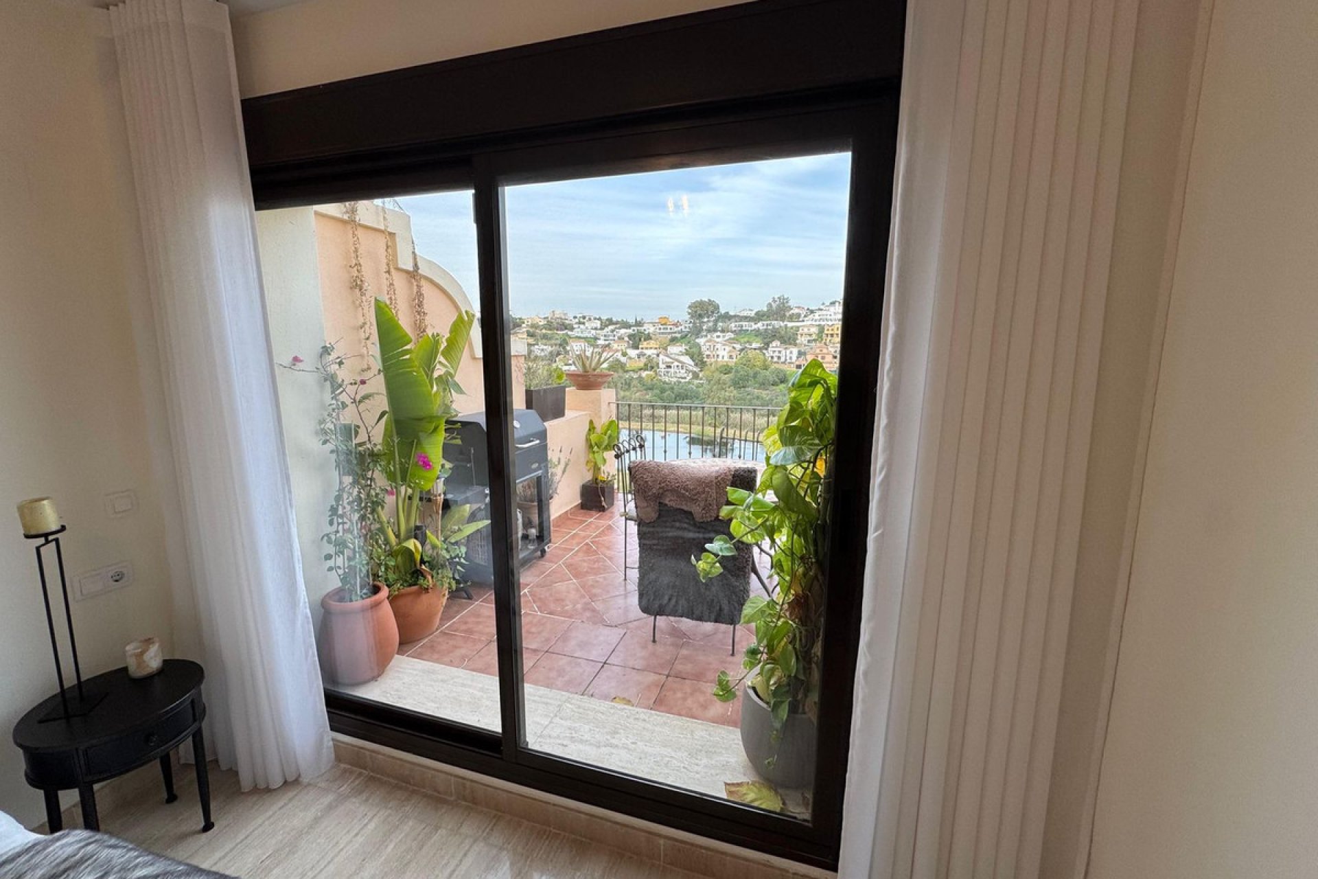 Resale - Apartment - Penthouse - Estepona - Estepona Centro