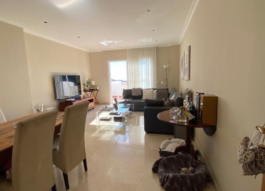 Resale - Apartment - Penthouse - Estepona - Estepona Centro