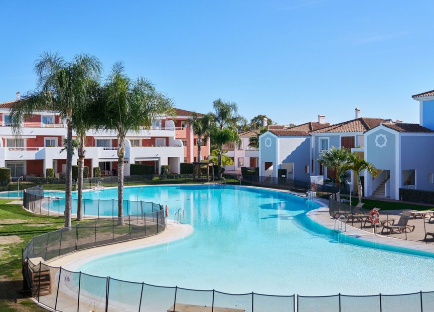 Resale - Apartment - Penthouse - Estepona - Estepona Centro