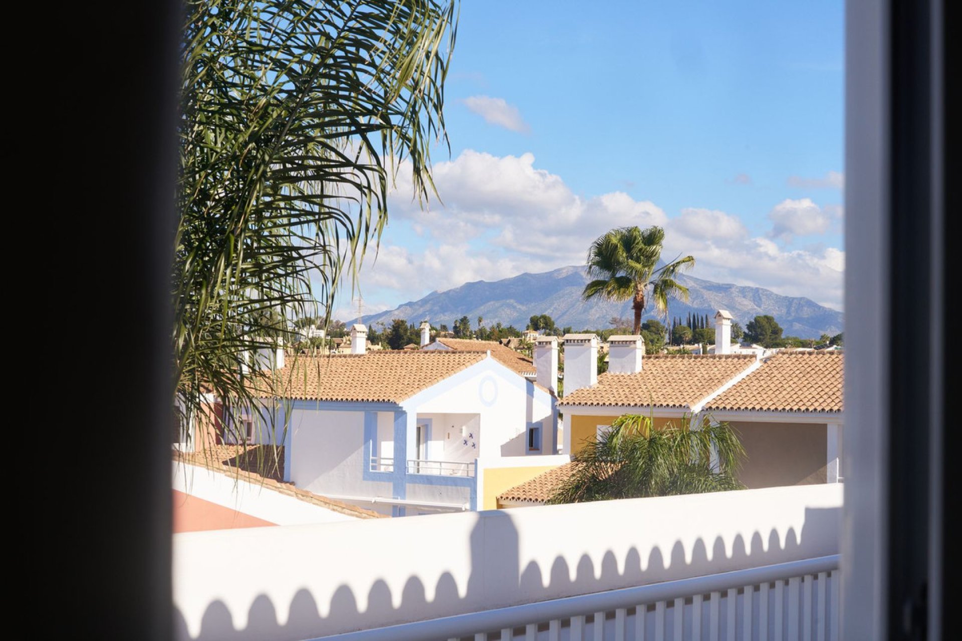 Resale - Apartment - Penthouse - Estepona - Estepona Centro