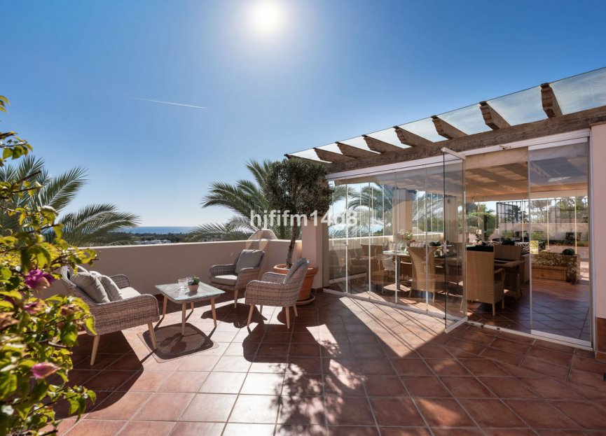 Resale - Apartment - Penthouse - Estepona - Estepona Centro