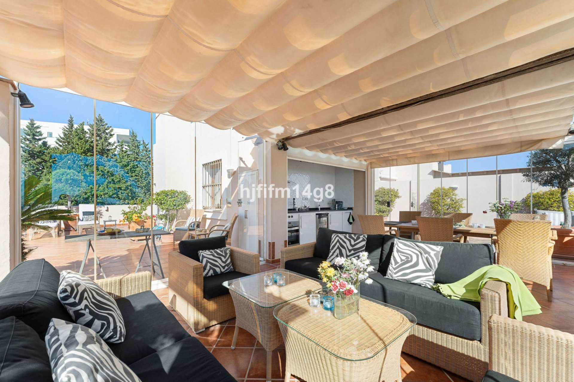 Resale - Apartment - Penthouse - Estepona - Estepona Centro