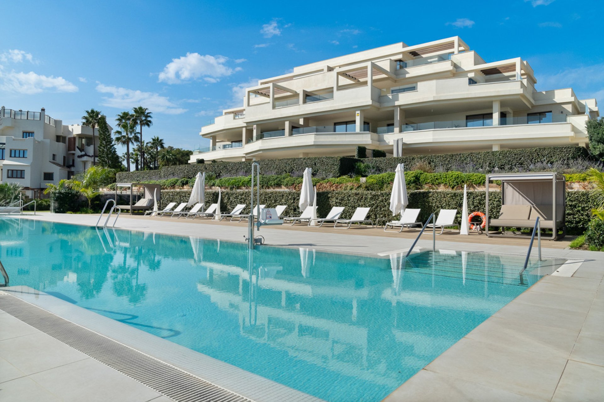 Resale - Apartment - Penthouse - Estepona - Estepona Centro