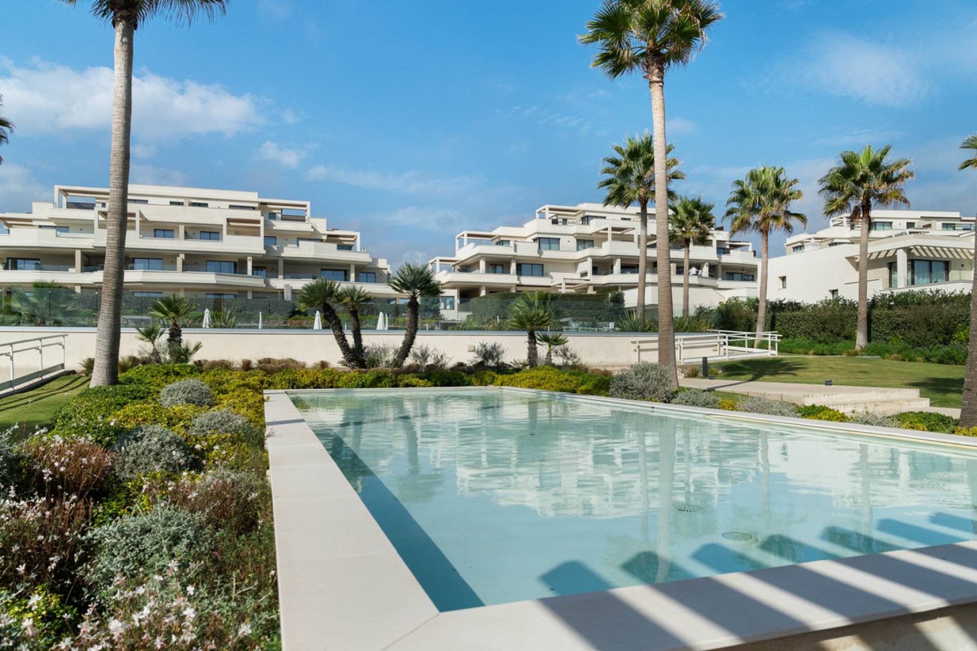 Resale - Apartment - Penthouse - Estepona - Estepona Centro