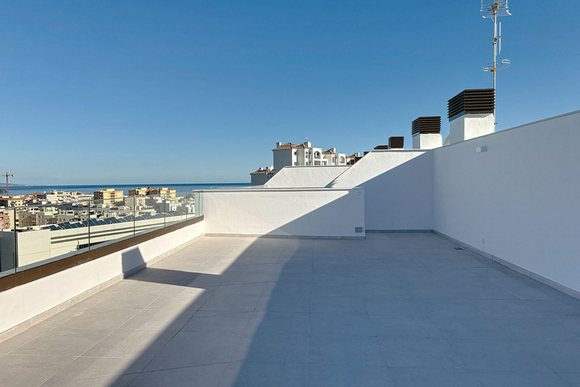 Resale - Apartment - Penthouse - Estepona - Estepona Centro