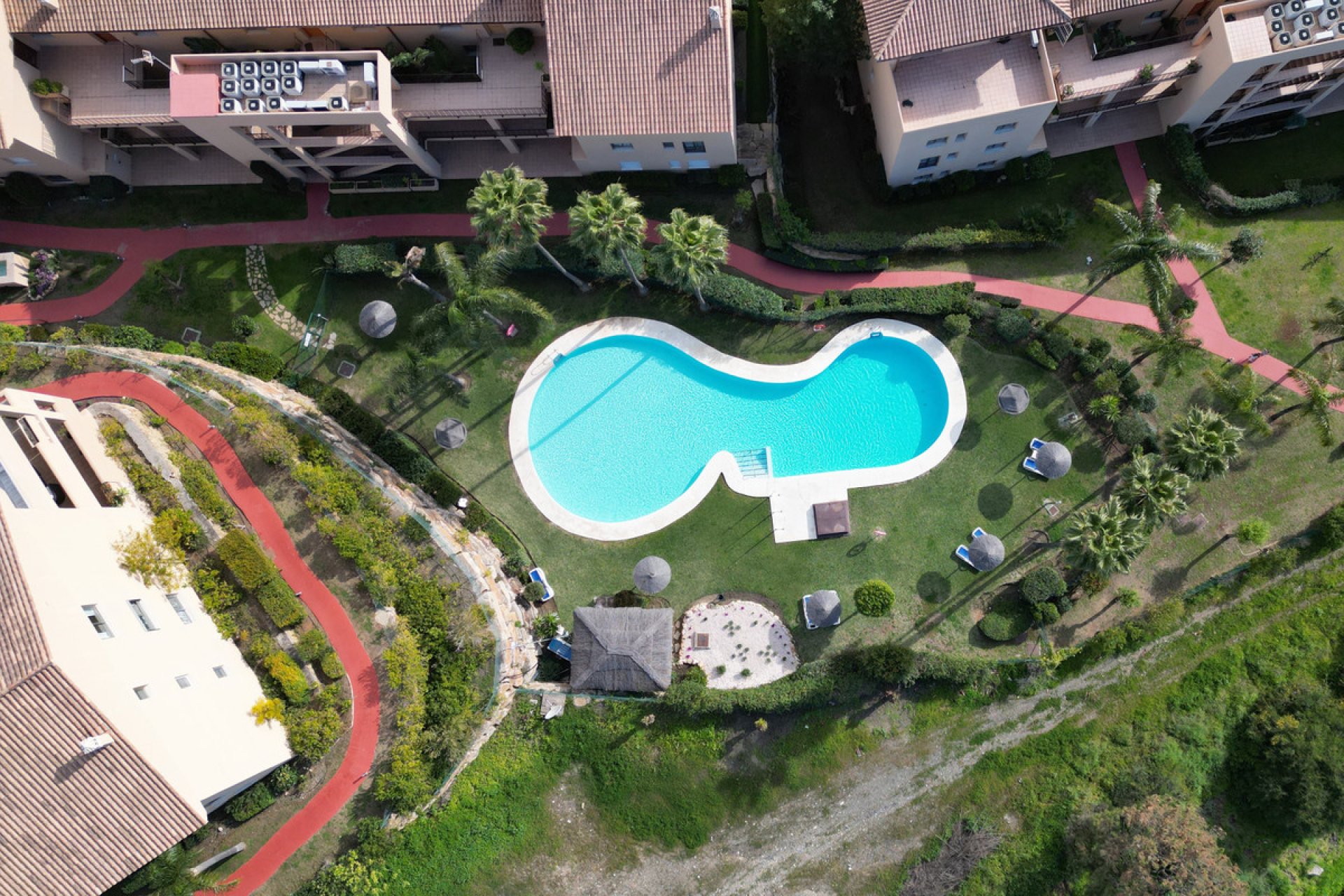 Resale - Apartment - Penthouse - Estepona - Estepona Centro