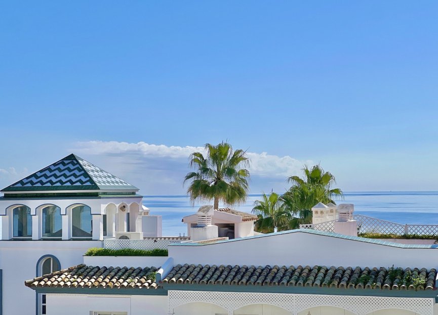 Resale - Apartment - Penthouse - Estepona - Estepona Centro