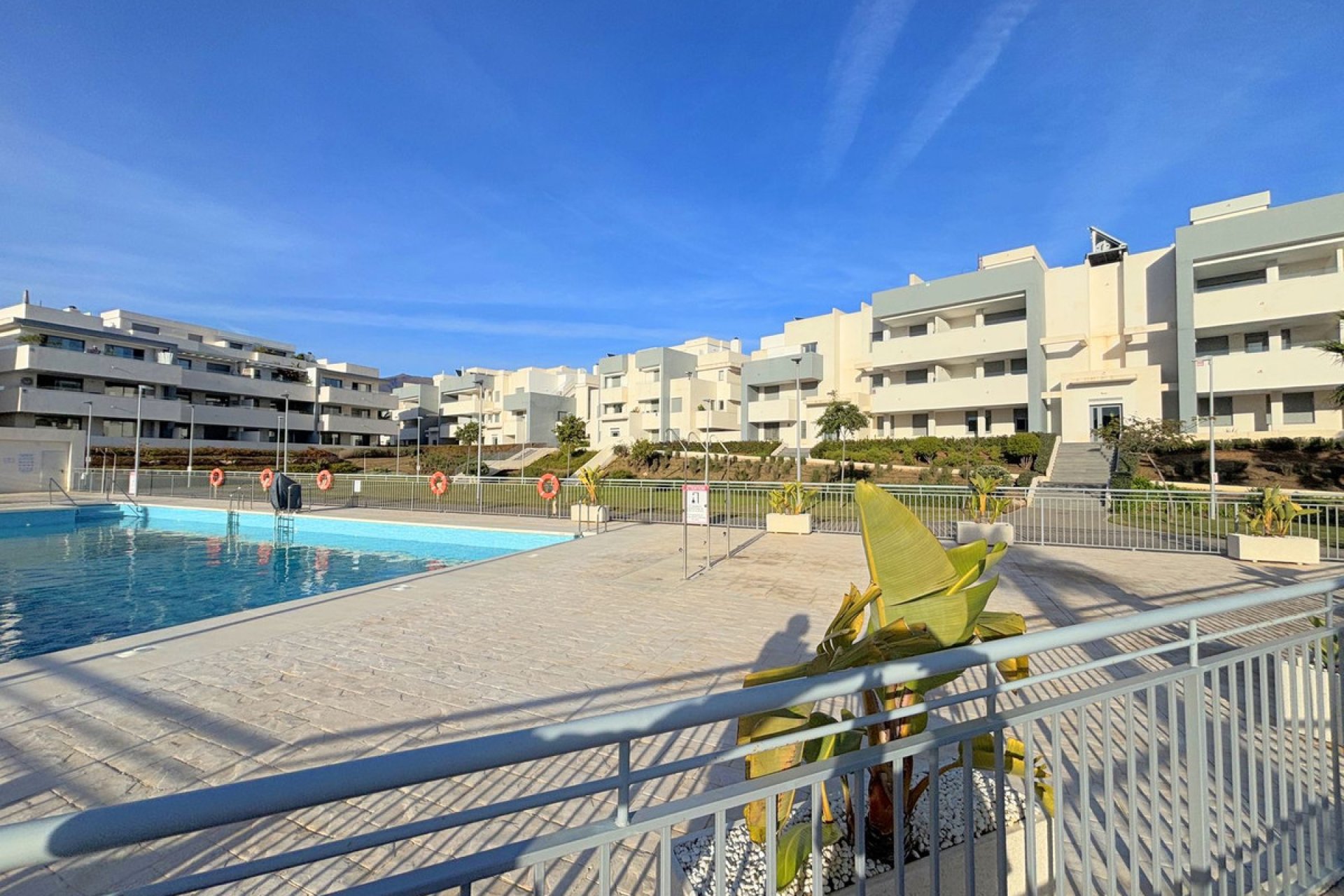 Resale - Apartment - Penthouse - Estepona - Estepona Centro