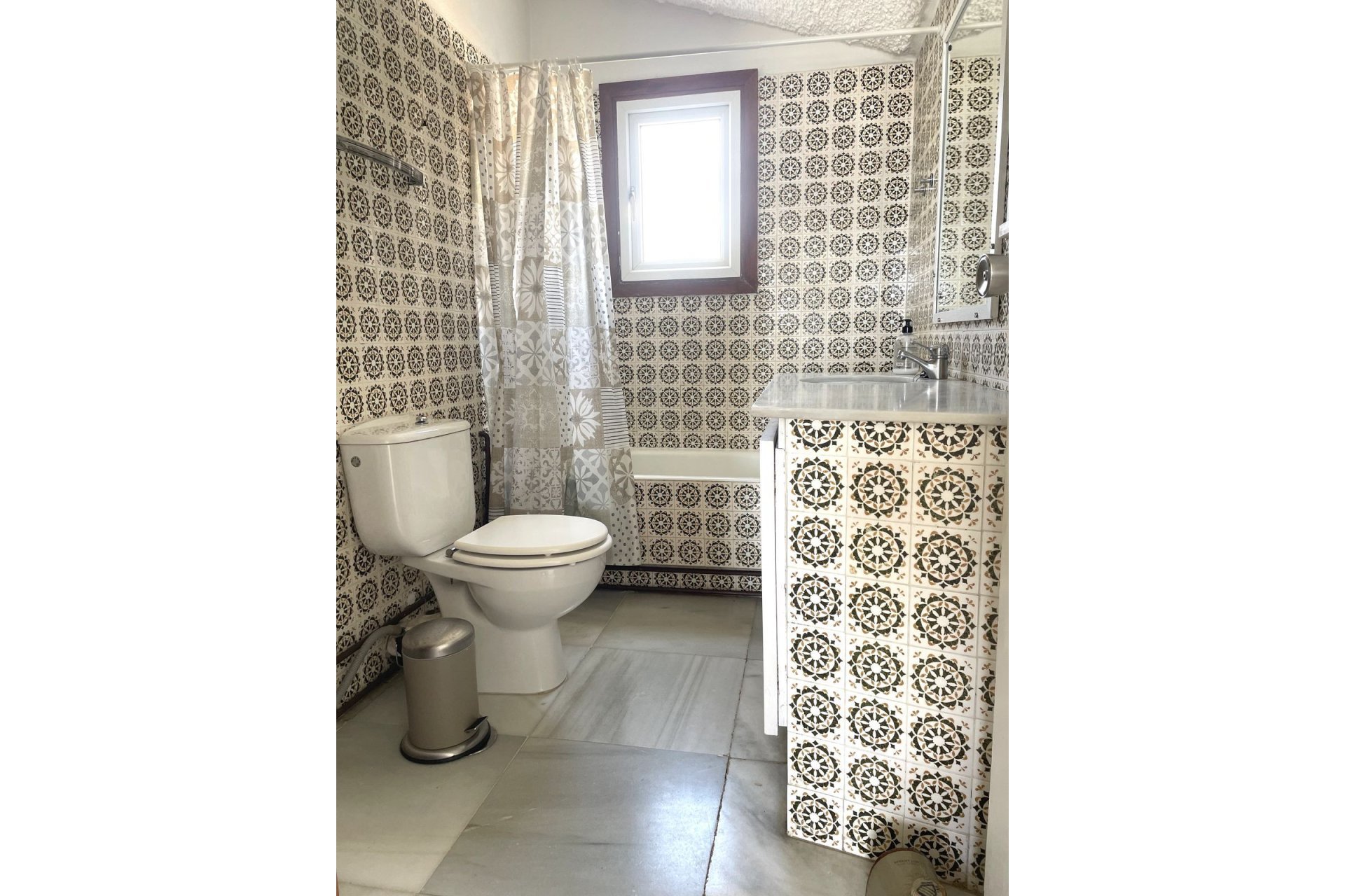 Resale - Apartment - Penthouse - Estepona - Estepona Centro