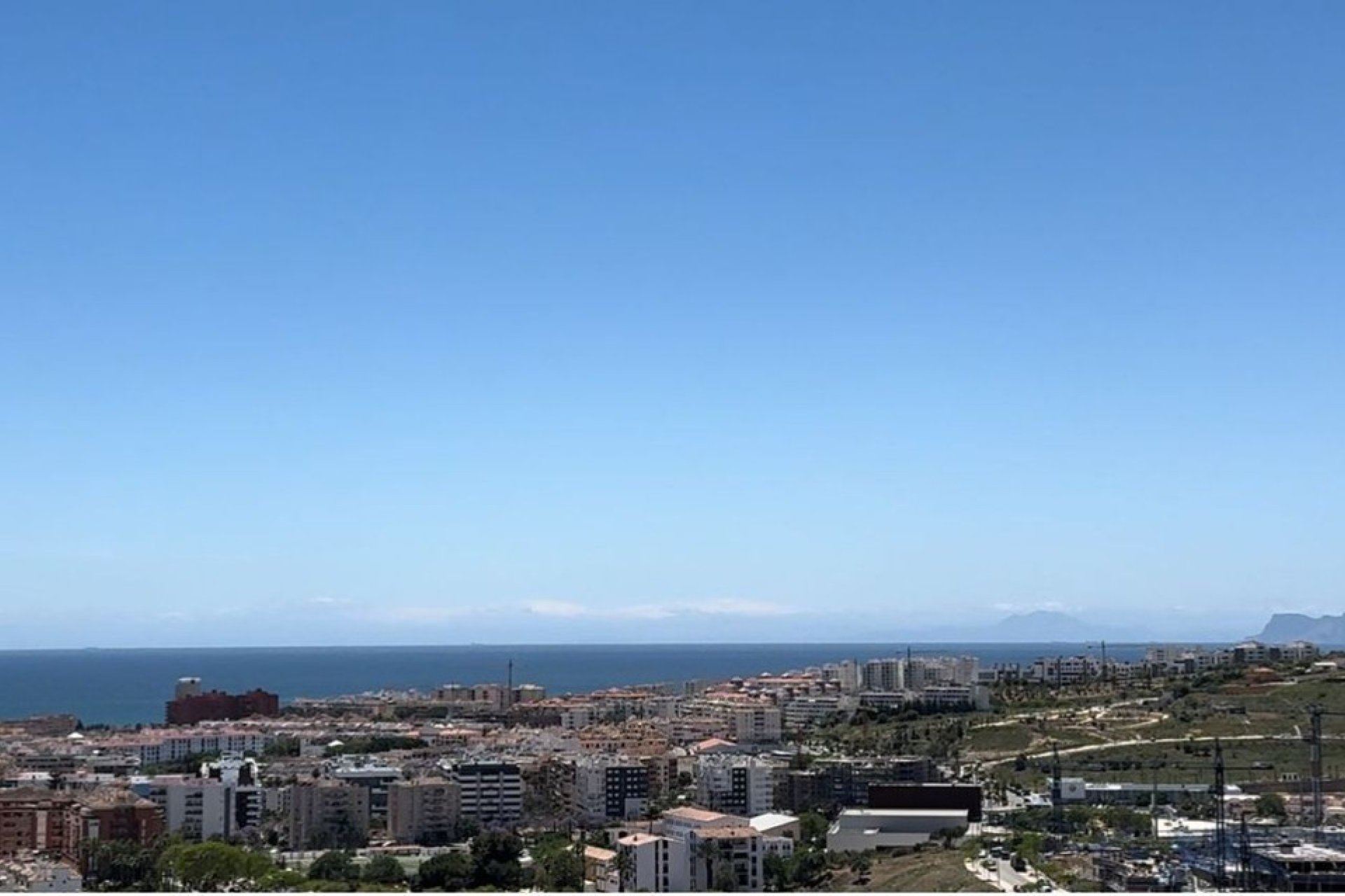 Resale - Apartment - Penthouse - Estepona - Estepona Centro