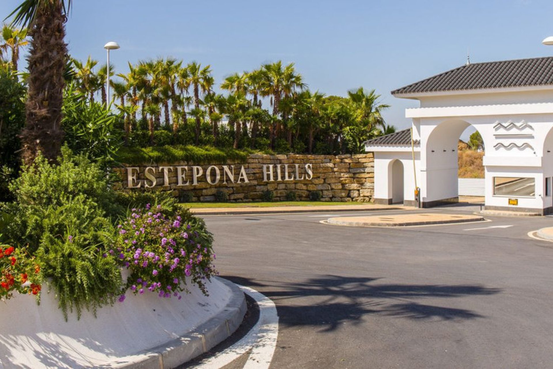 Resale - Apartment - Penthouse - Estepona - Estepona Centro