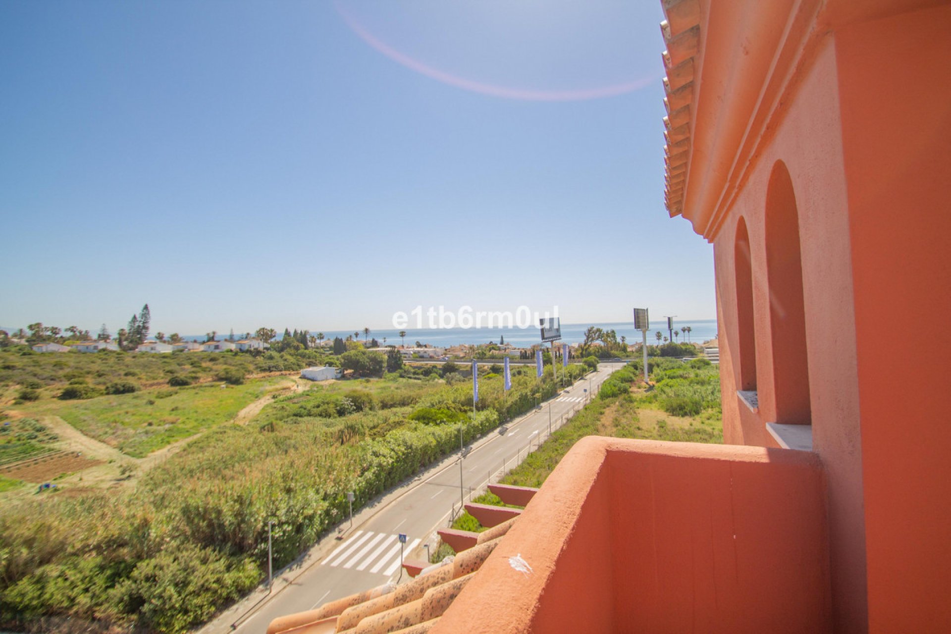 Resale - Apartment - Penthouse - Estepona - Estepona Centro