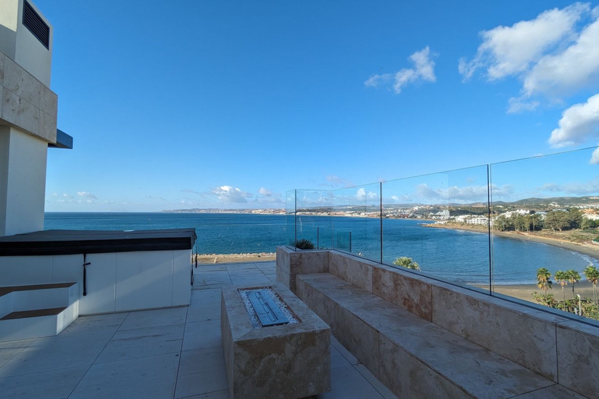 Resale - Apartment - Penthouse - Estepona - Estepona Centro