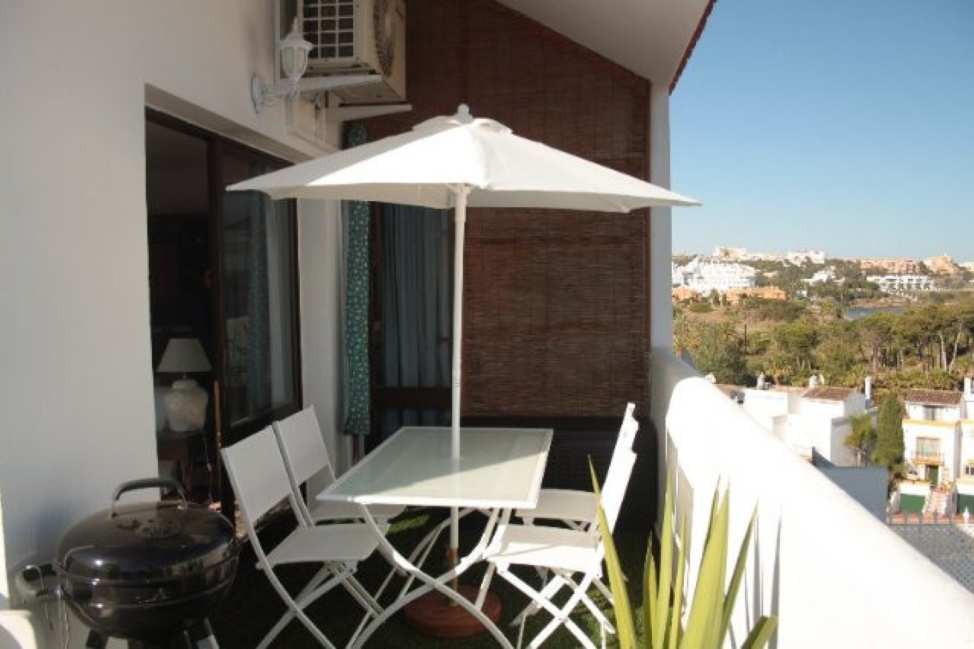 Resale - Apartment - Penthouse - Estepona - Estepona Centro