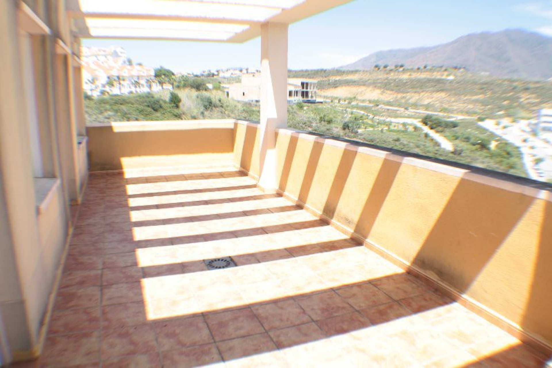 Resale - Apartment - Penthouse - Estepona - Estepona Centro