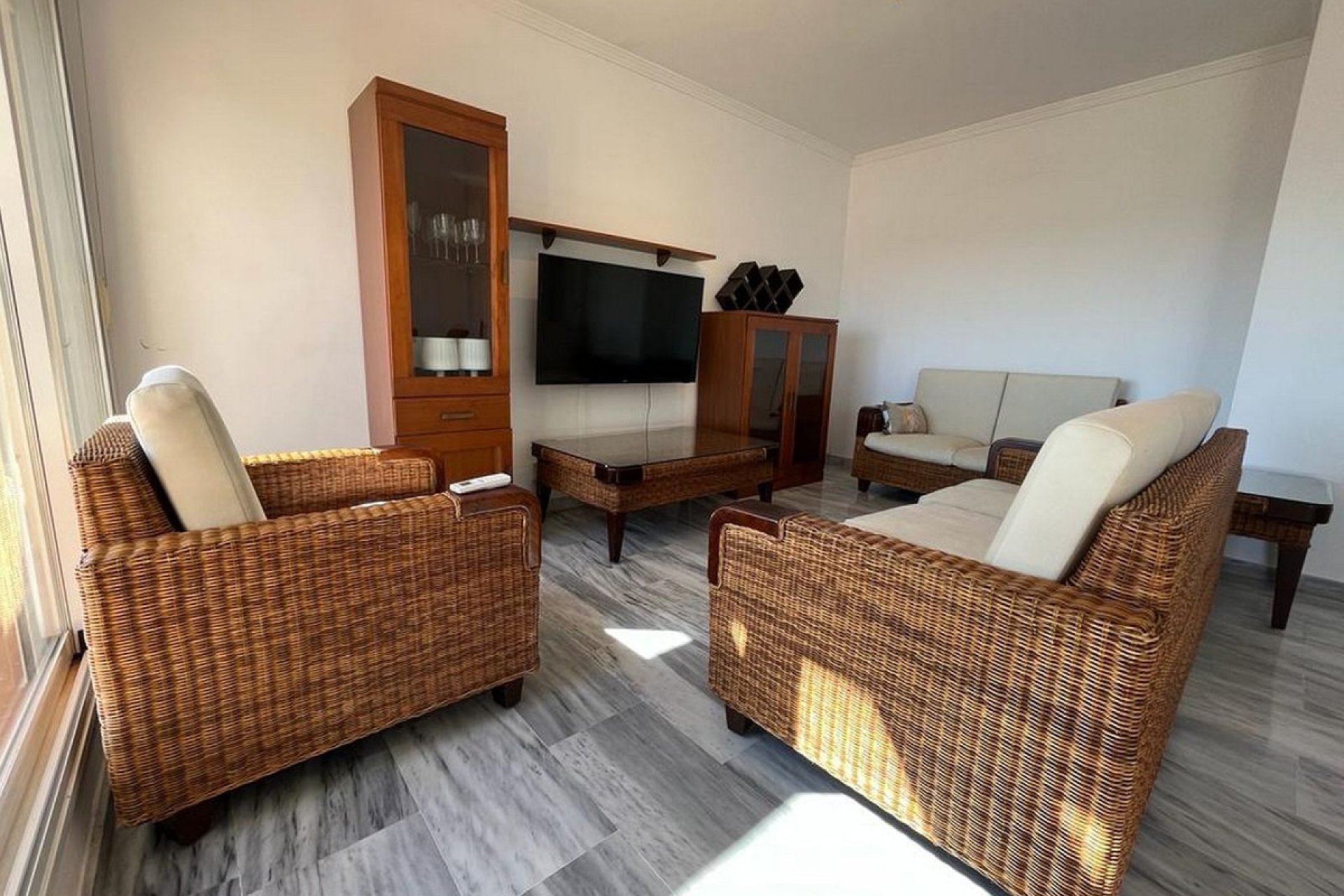 Resale - Apartment - Penthouse - Estepona - Estepona Centro