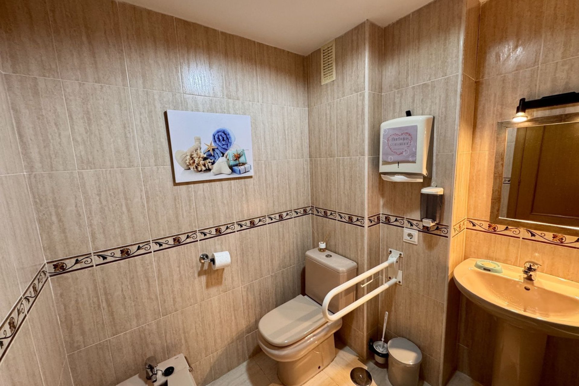 Resale - Apartment - Penthouse - Estepona - Estepona Centro