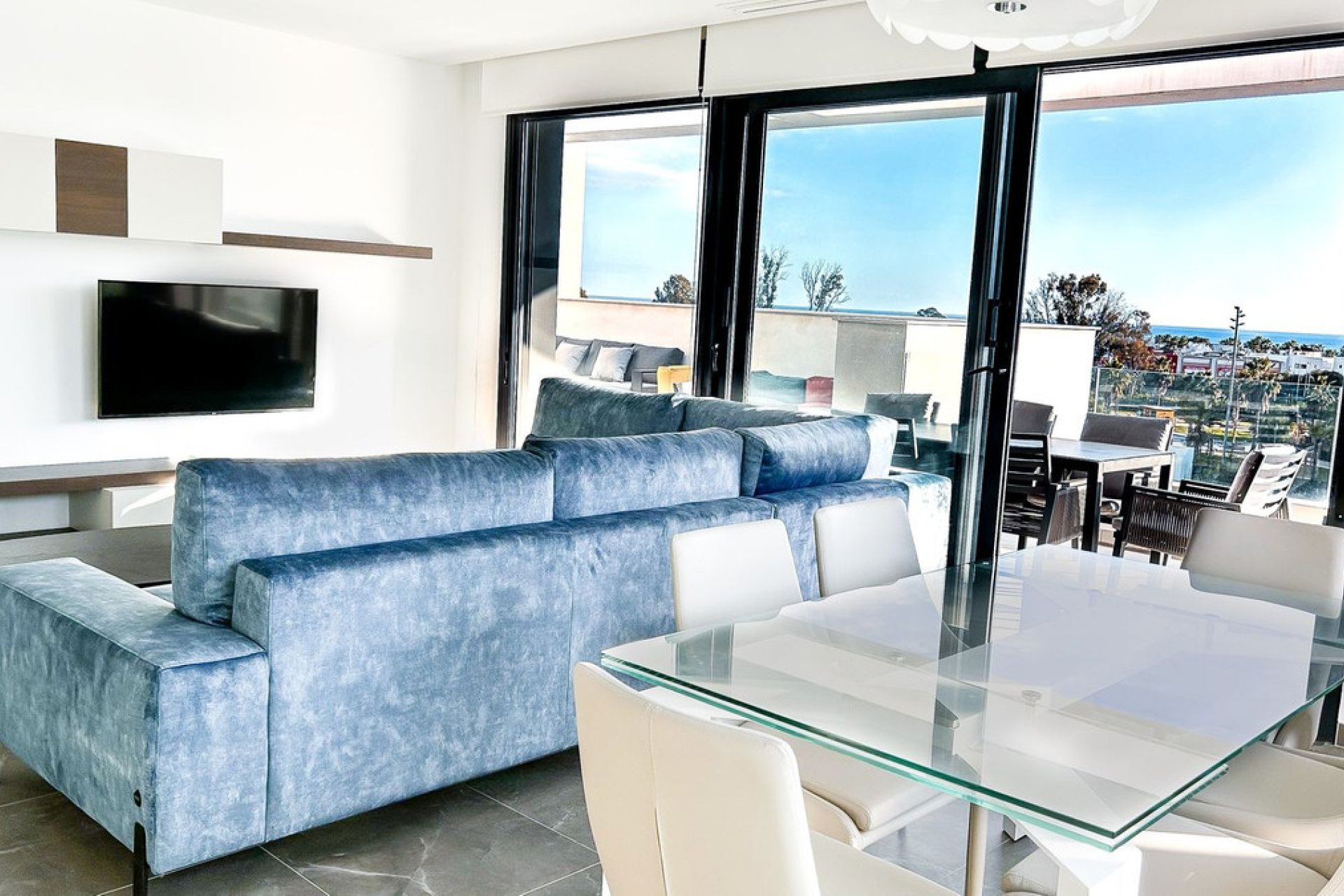 Resale - Apartment - Penthouse - Estepona - Estepona Centro