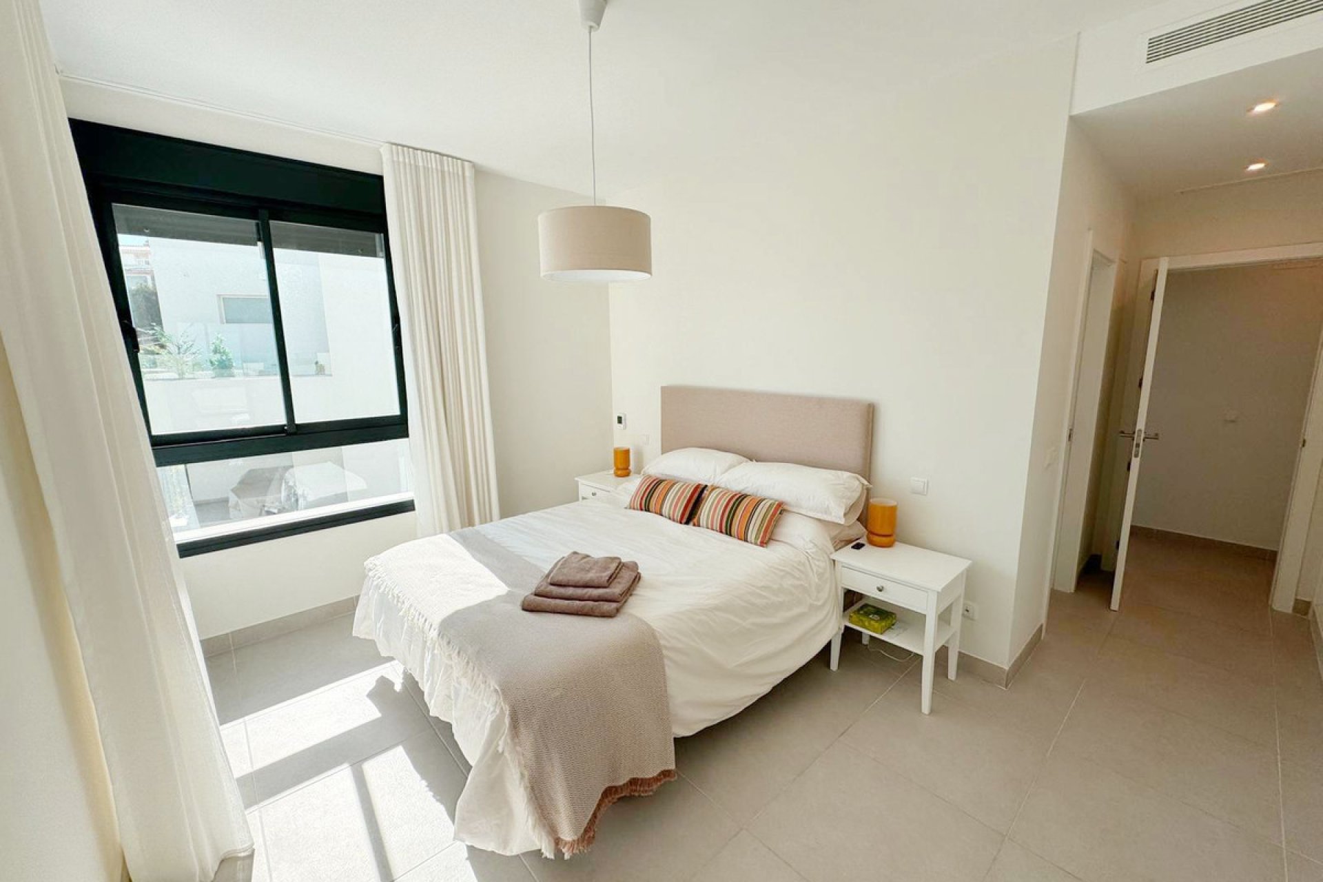 Resale - Apartment - Penthouse - Estepona - Estepona Centro