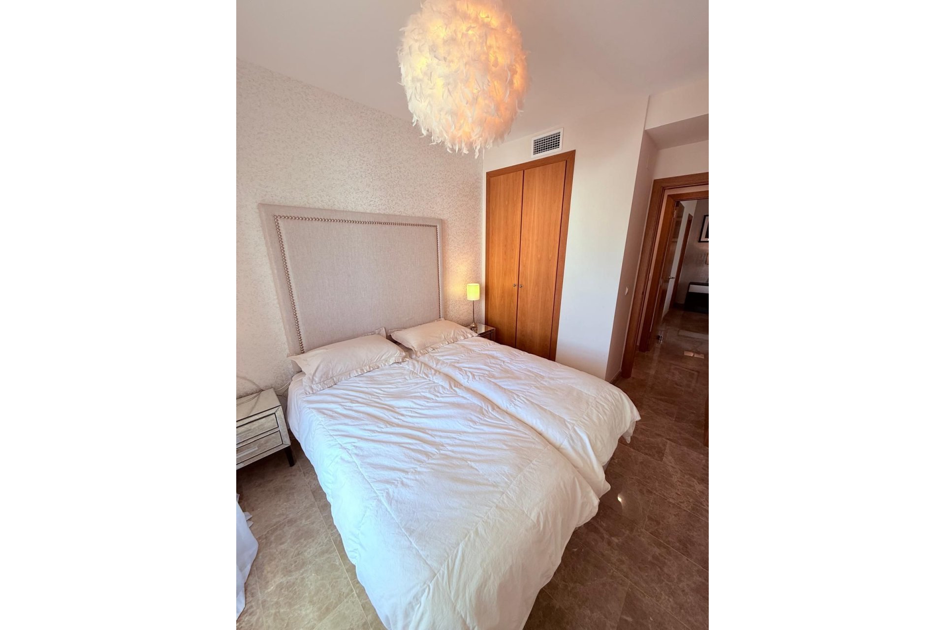 Resale - Apartment - Penthouse - Estepona - Estepona Centro