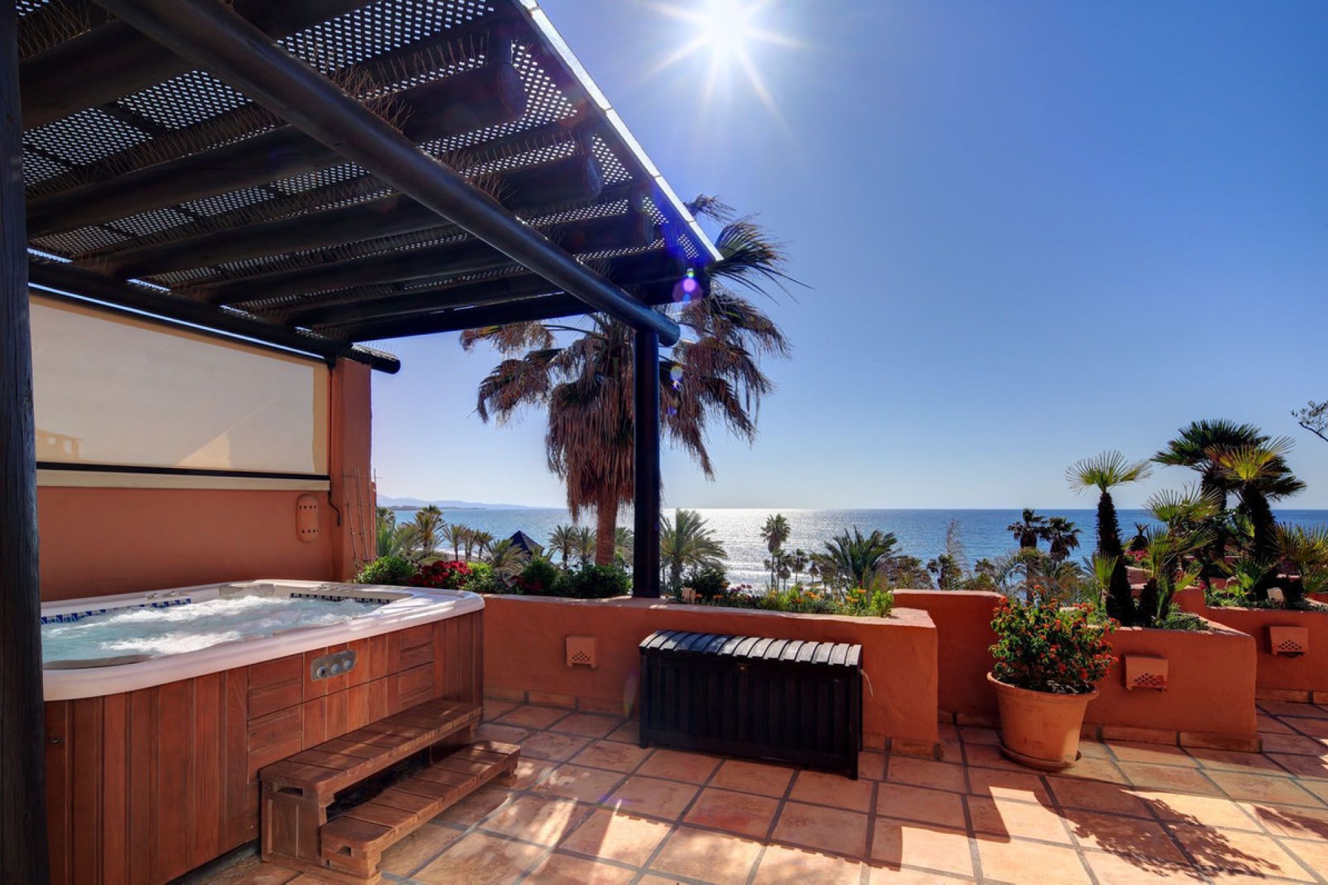 Resale - Apartment - Penthouse - Estepona - Estepona Centro